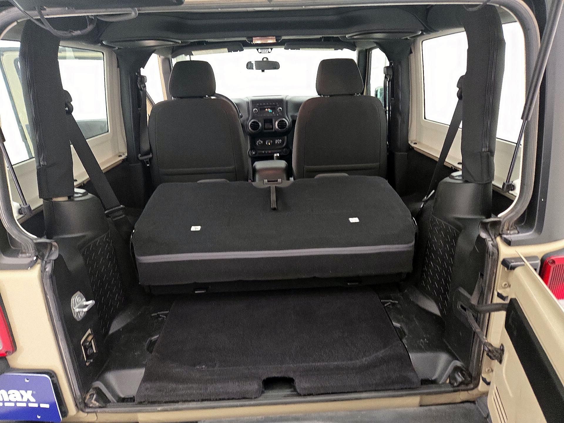Thumbnail: 2018 Jeep Wrangler - 19