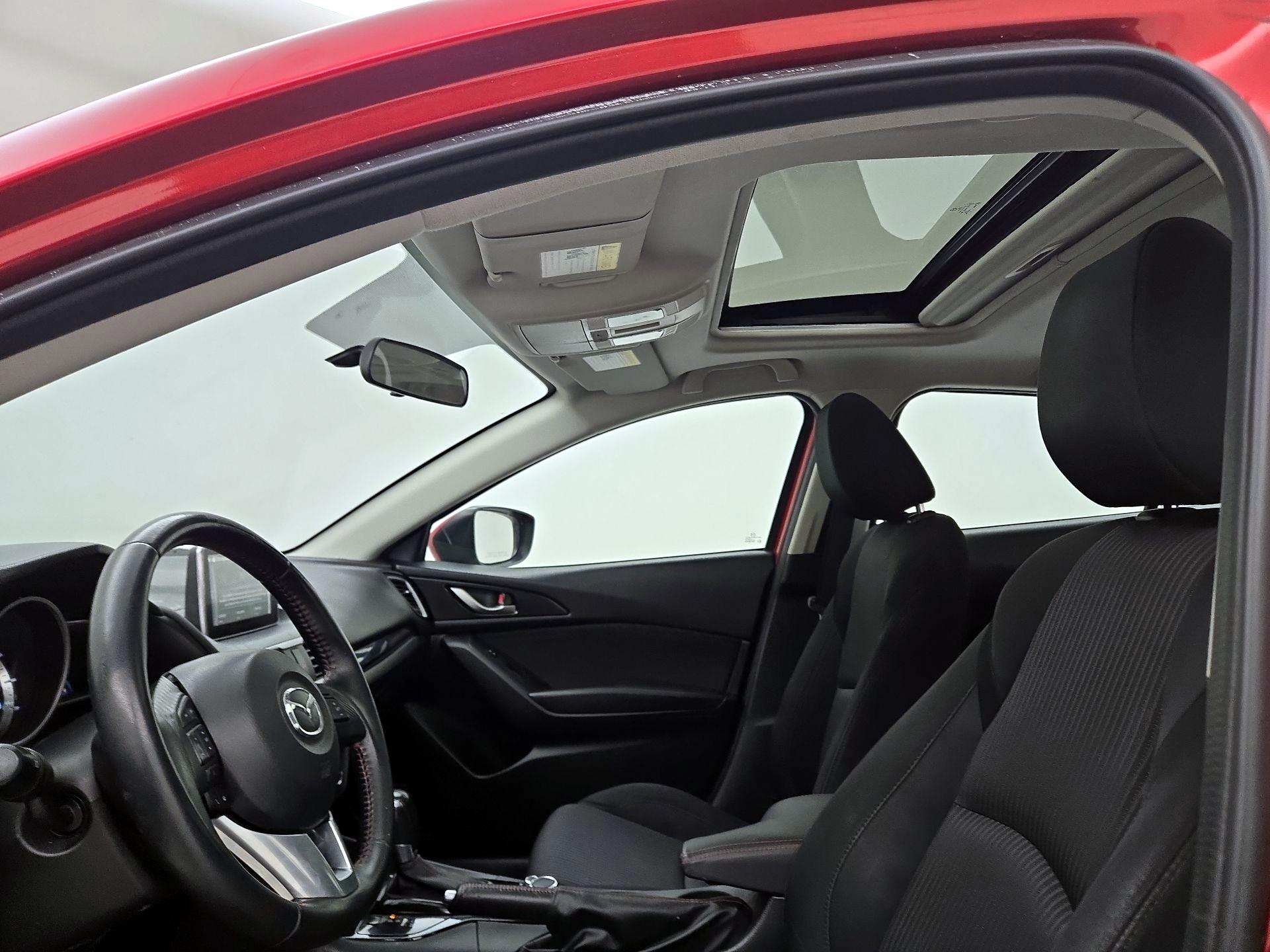 Thumbnail: 2015 Mazda Mazda3 - 19