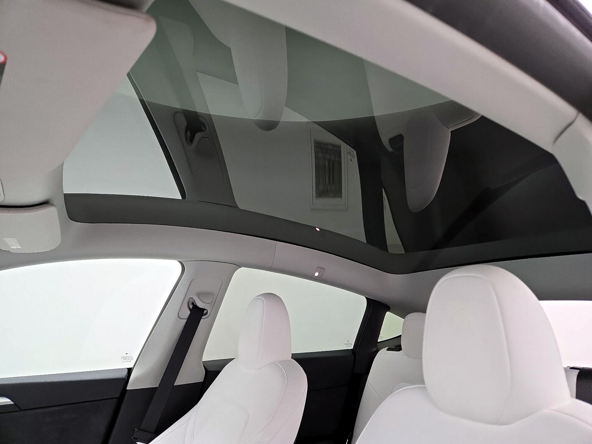 Thumbnail: 2023 Tesla Model Y - 18