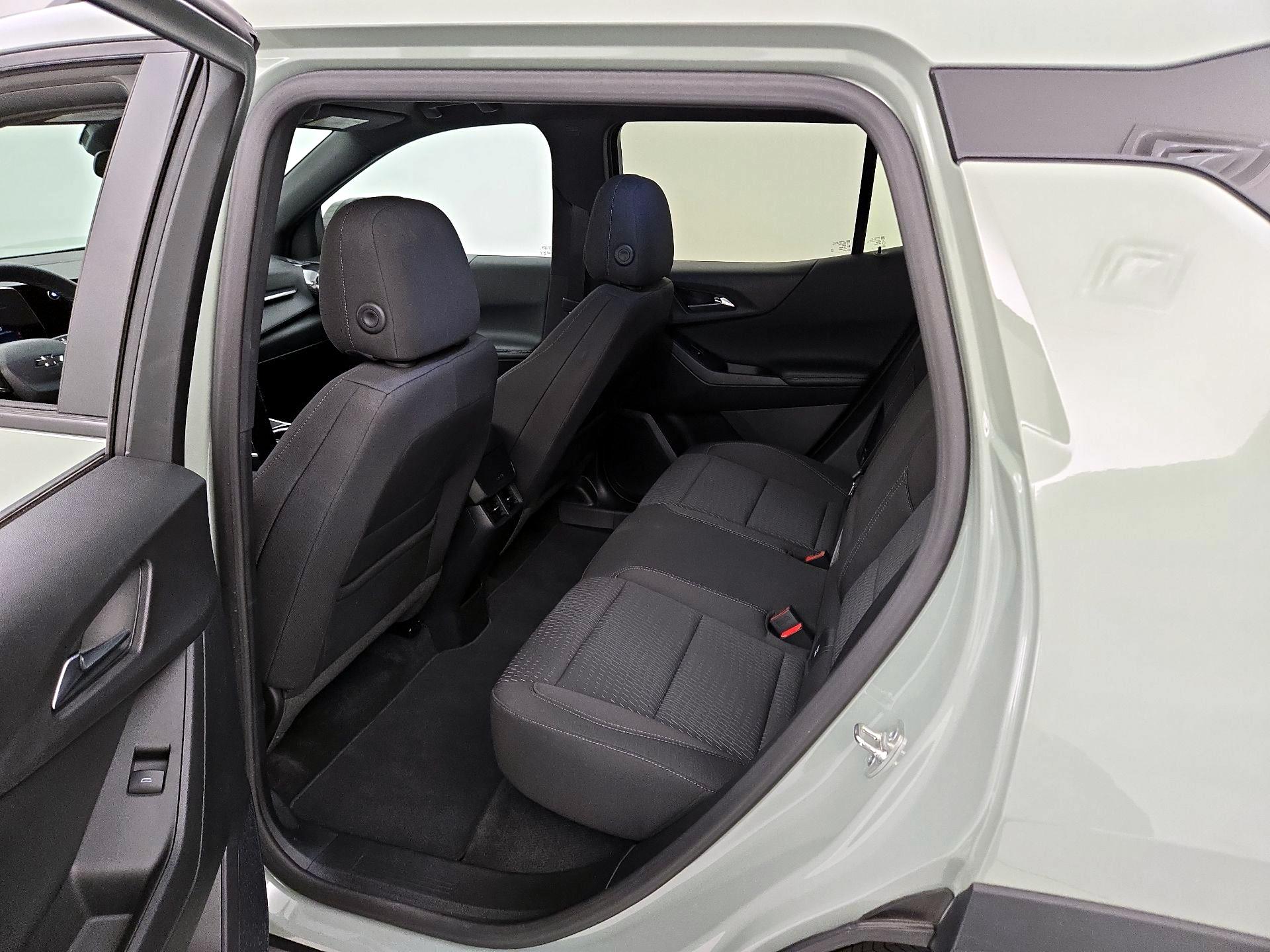 Thumbnail: 2025 Chevrolet Equinox - 20