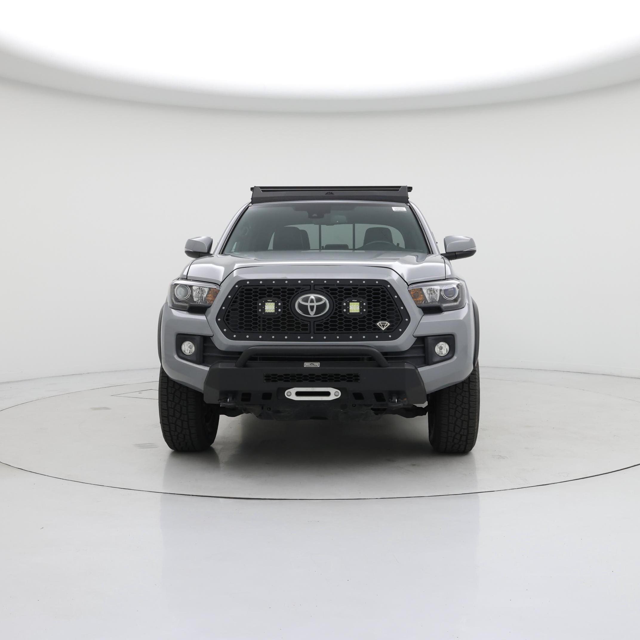 Thumbnail: 2018 Toyota Tacoma - 5