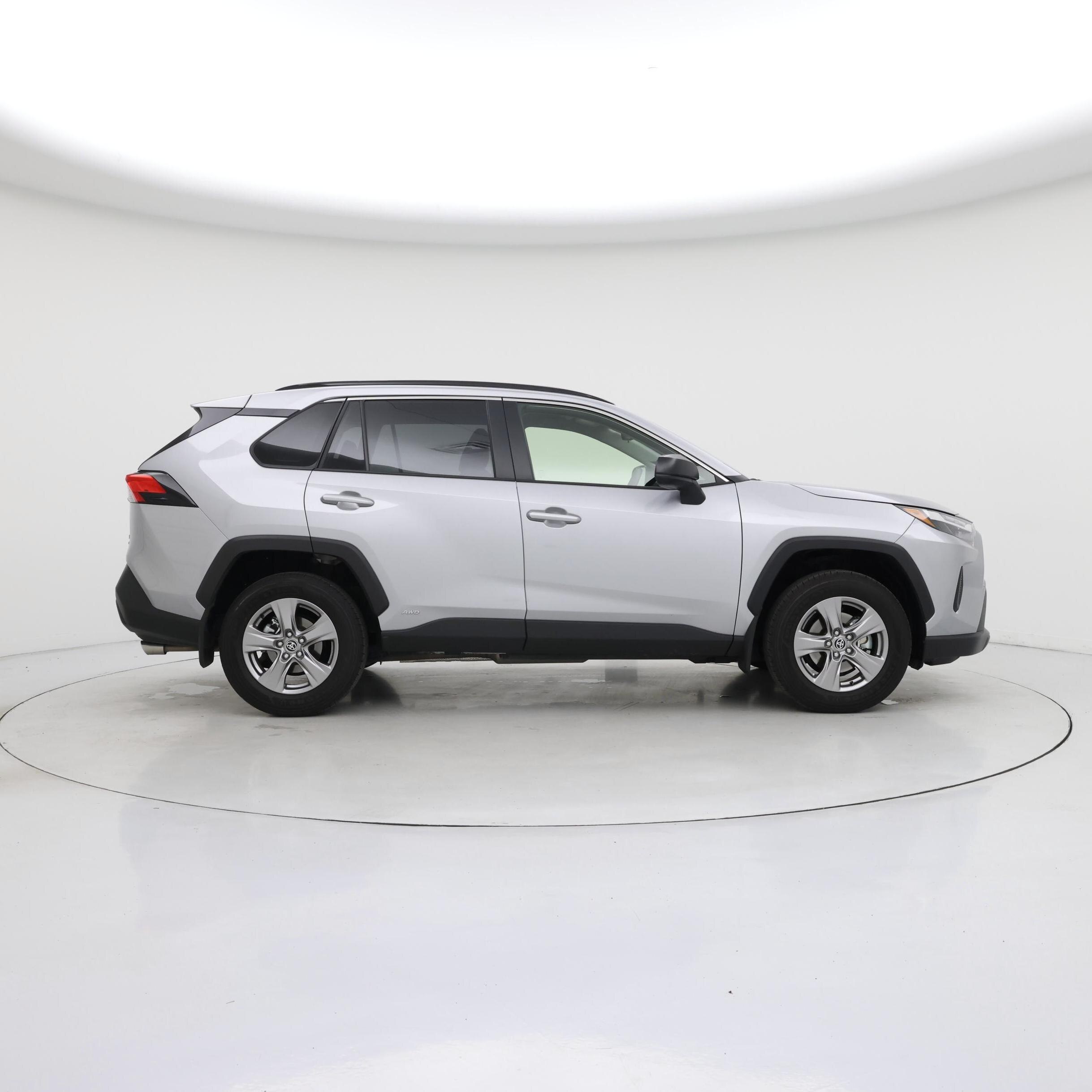 Thumbnail: 2025 Toyota RAV4 - 7