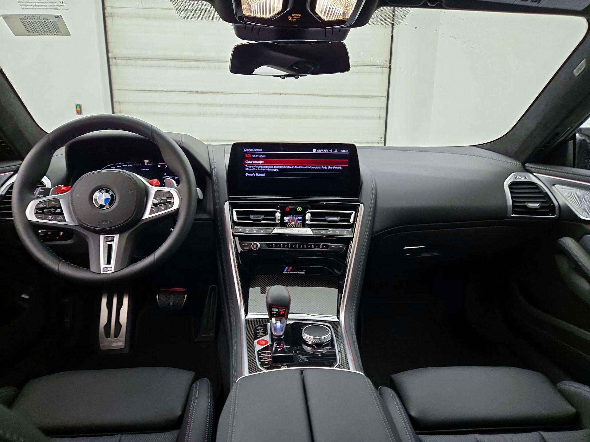 Thumbnail: 2025 BMW M8 - 9