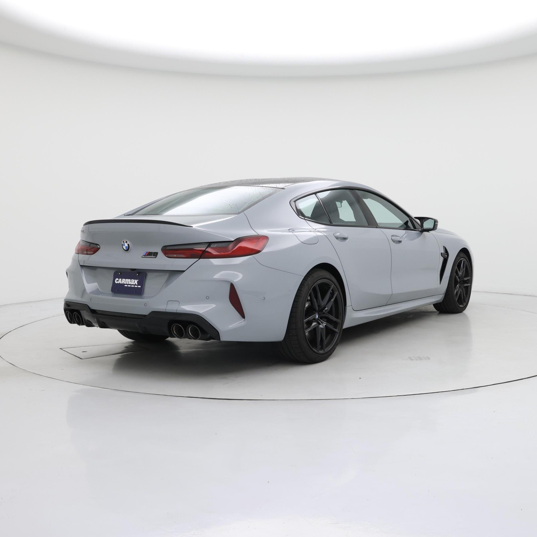 Thumbnail: 2025 BMW M8 - 8