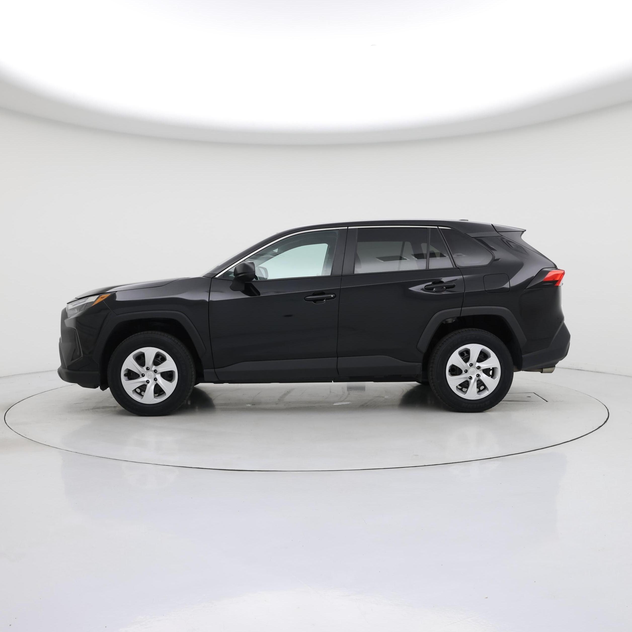 Thumbnail: 2025 Toyota RAV4 - 3