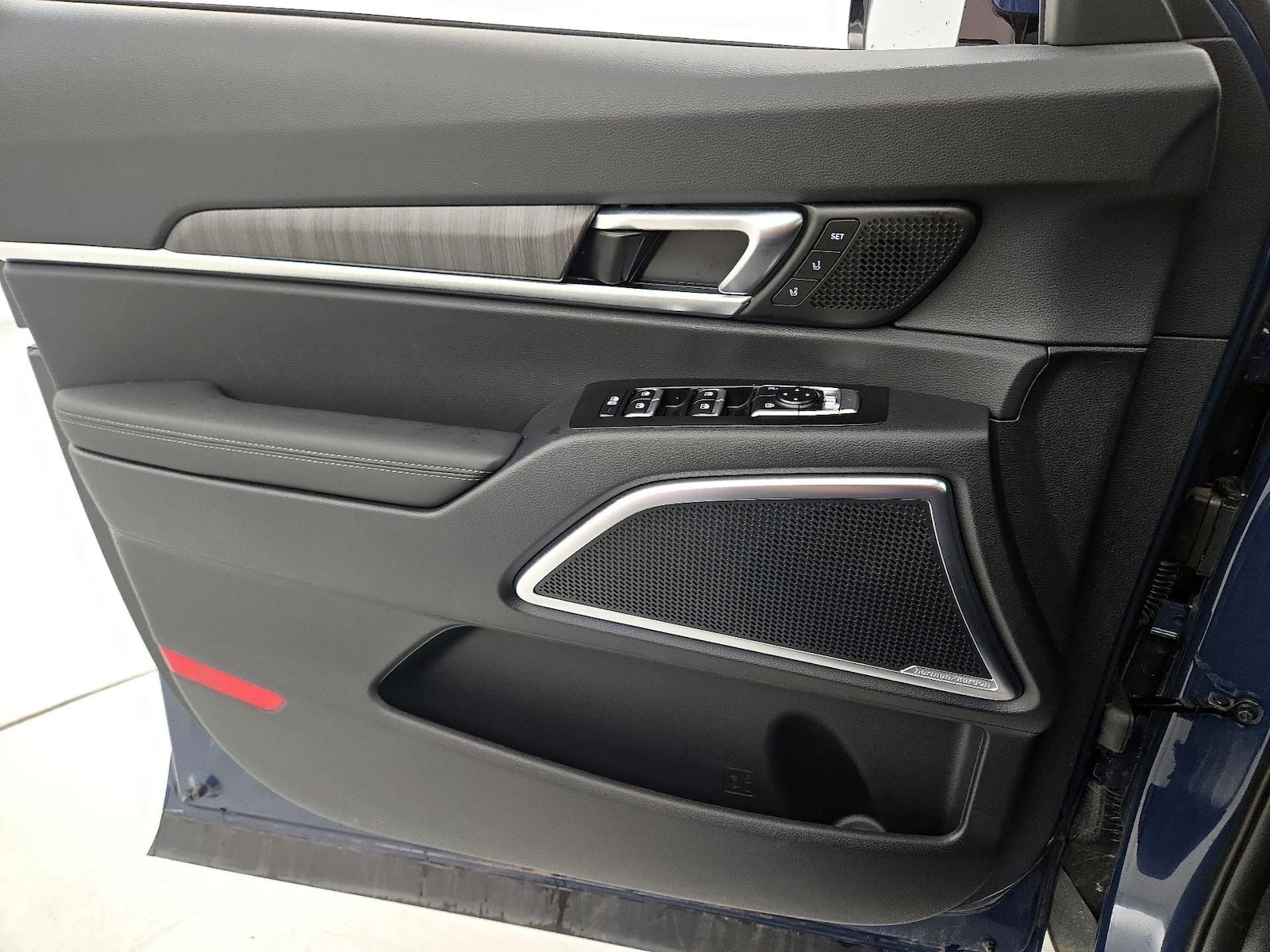 2025 Kia Telluride SX - Photo 13