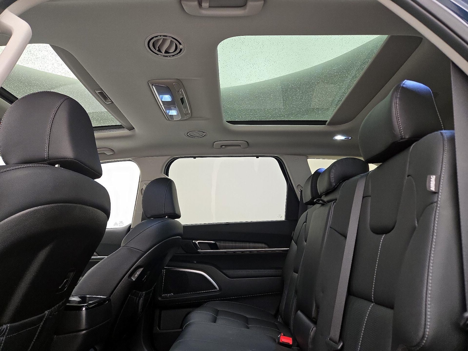 2025 Kia Telluride SX - Photo 27