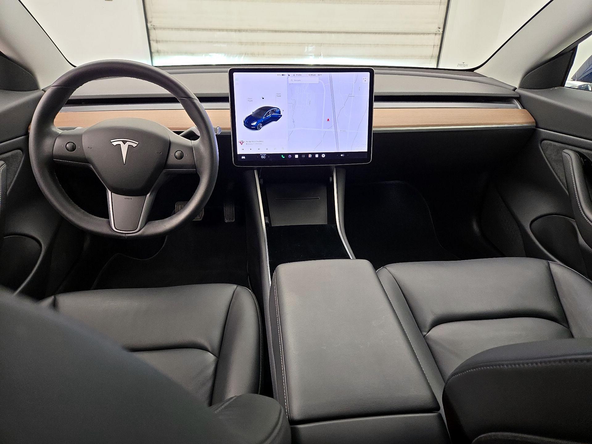 Thumbnail: 2020 Tesla Model 3 - 9