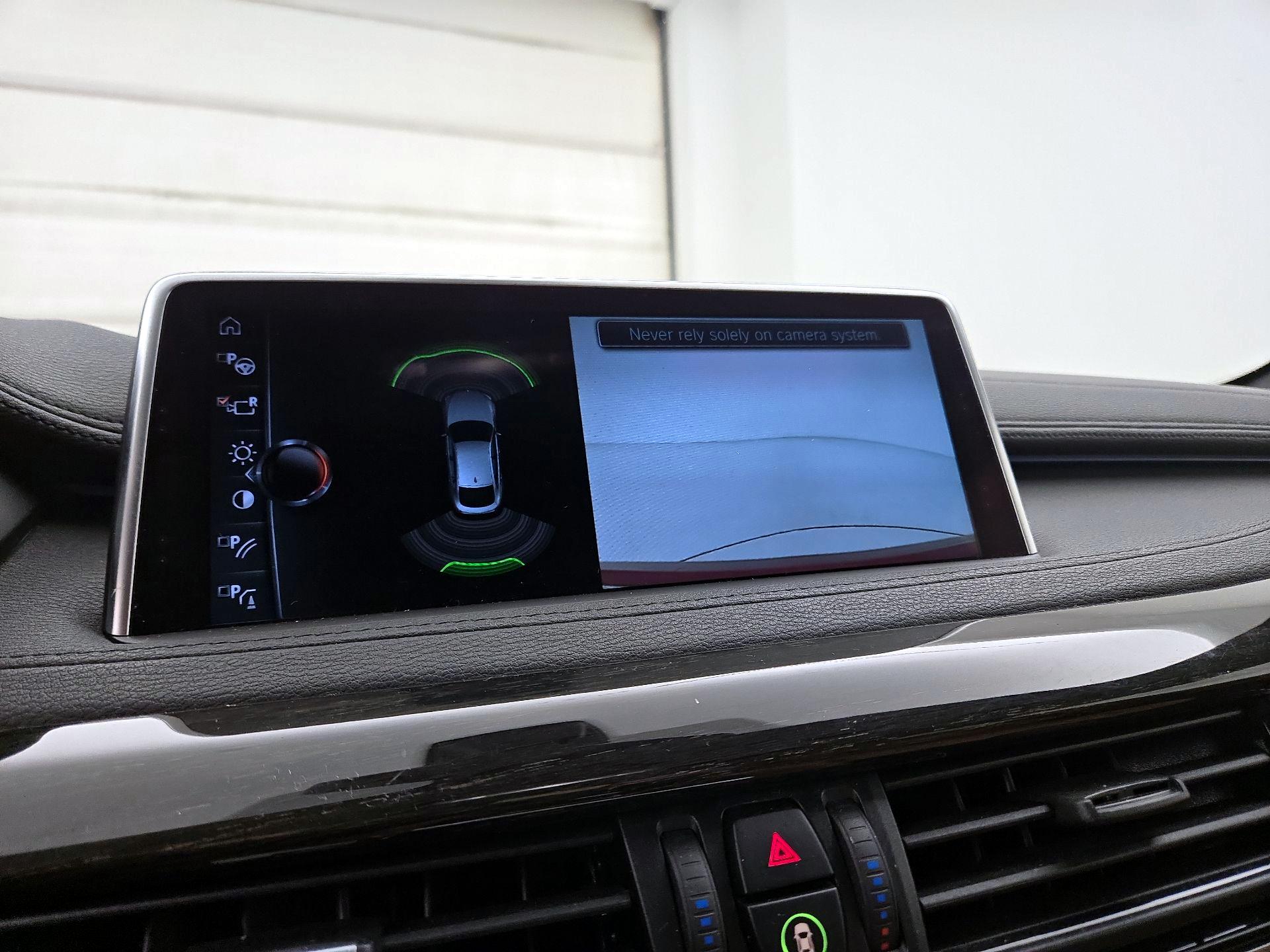 Thumbnail: 2017 BMW X6 - 15