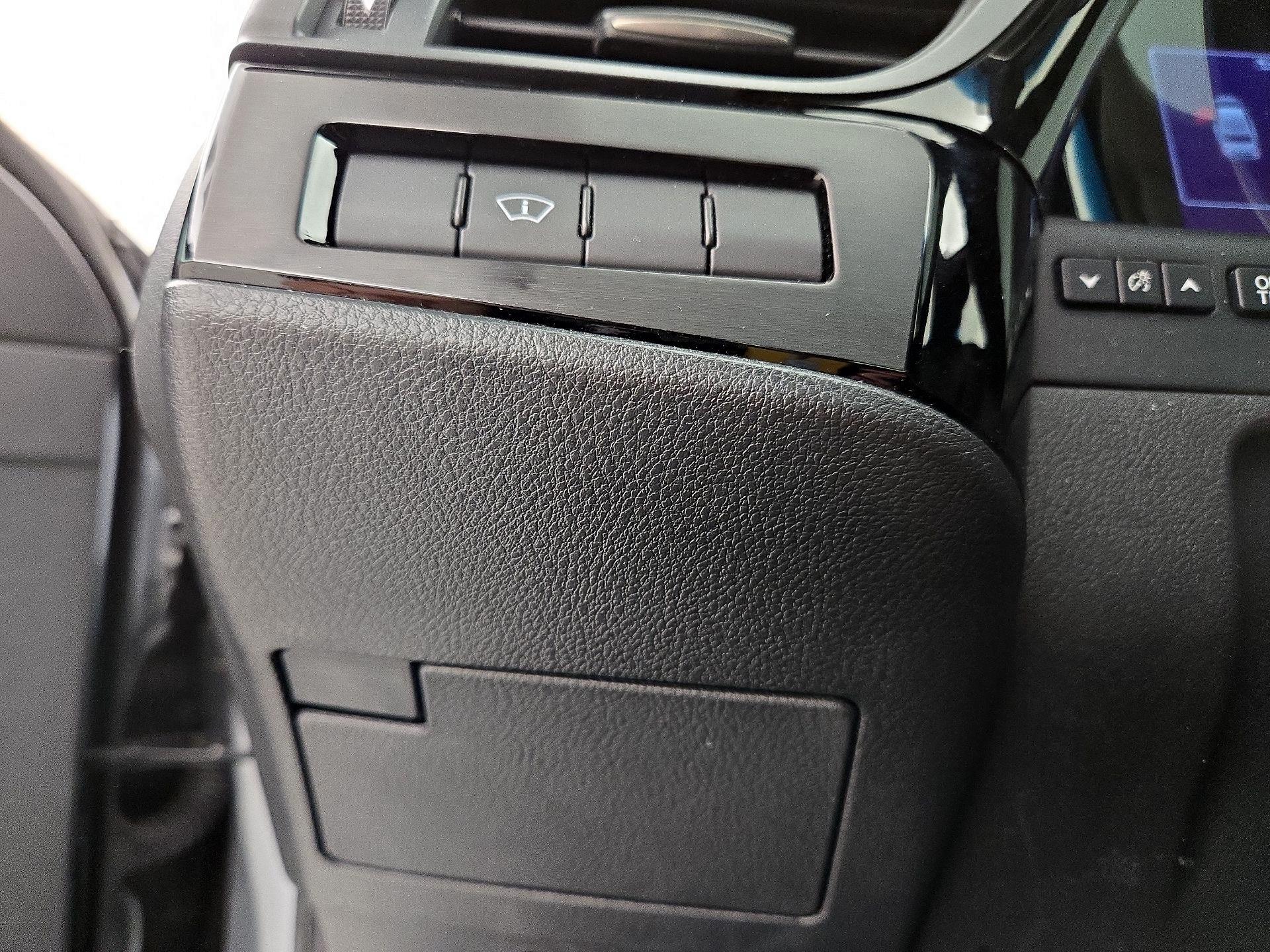 Thumbnail: 2024 Lexus ES - 13