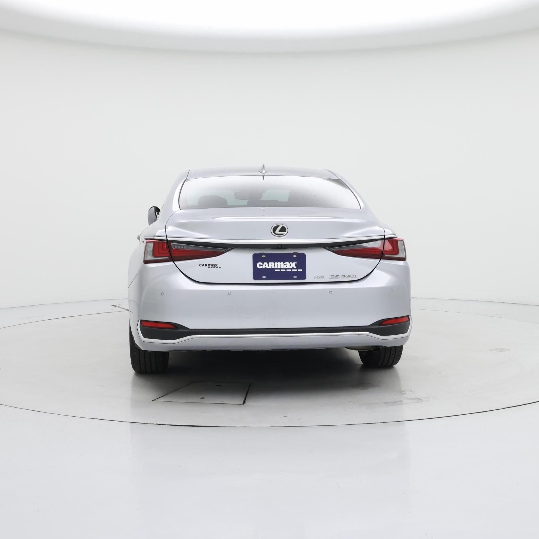 Thumbnail: 2024 Lexus ES - 6