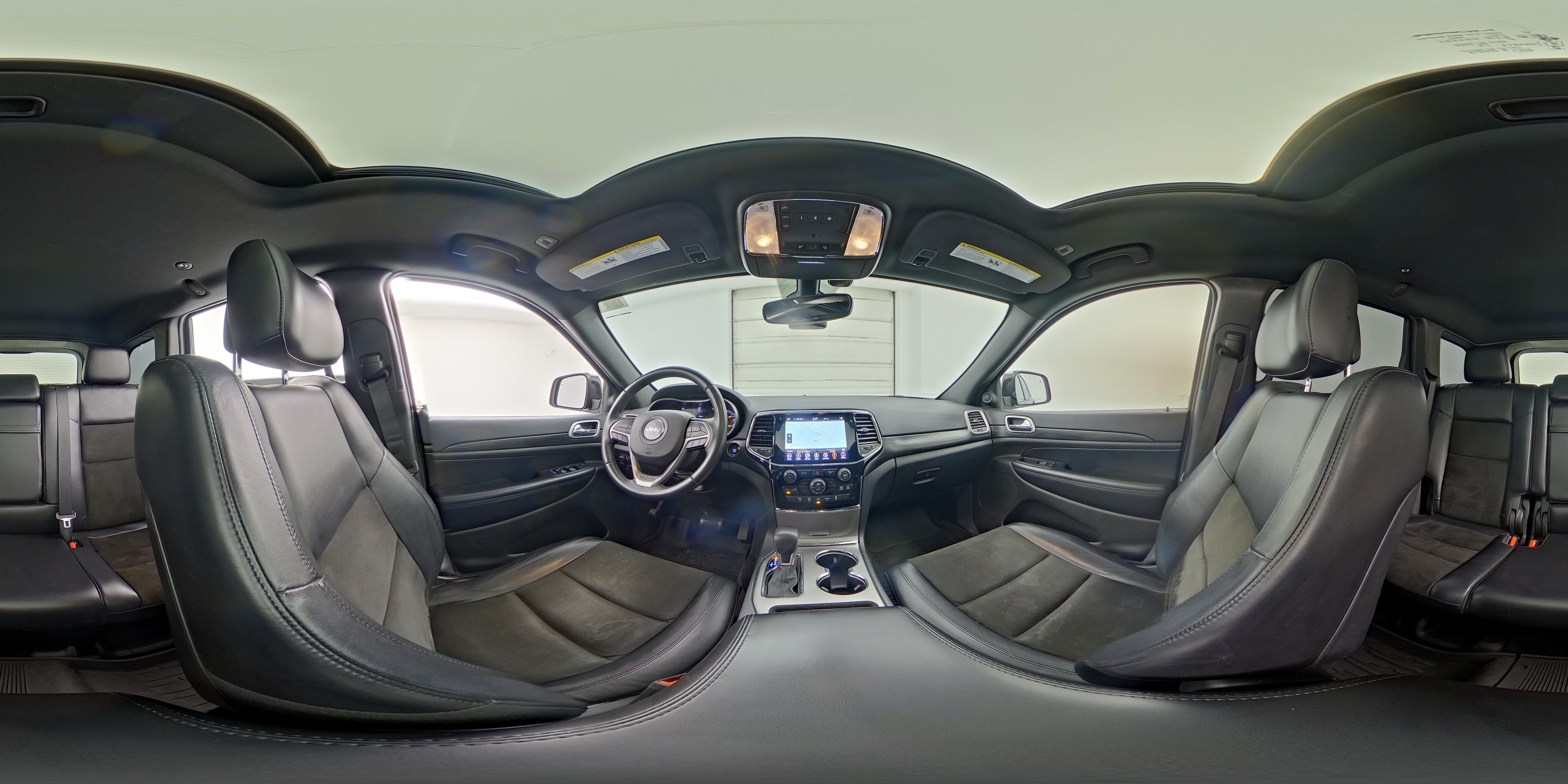 2019 Jeep Grand Cherokee Altitude - Photo 26