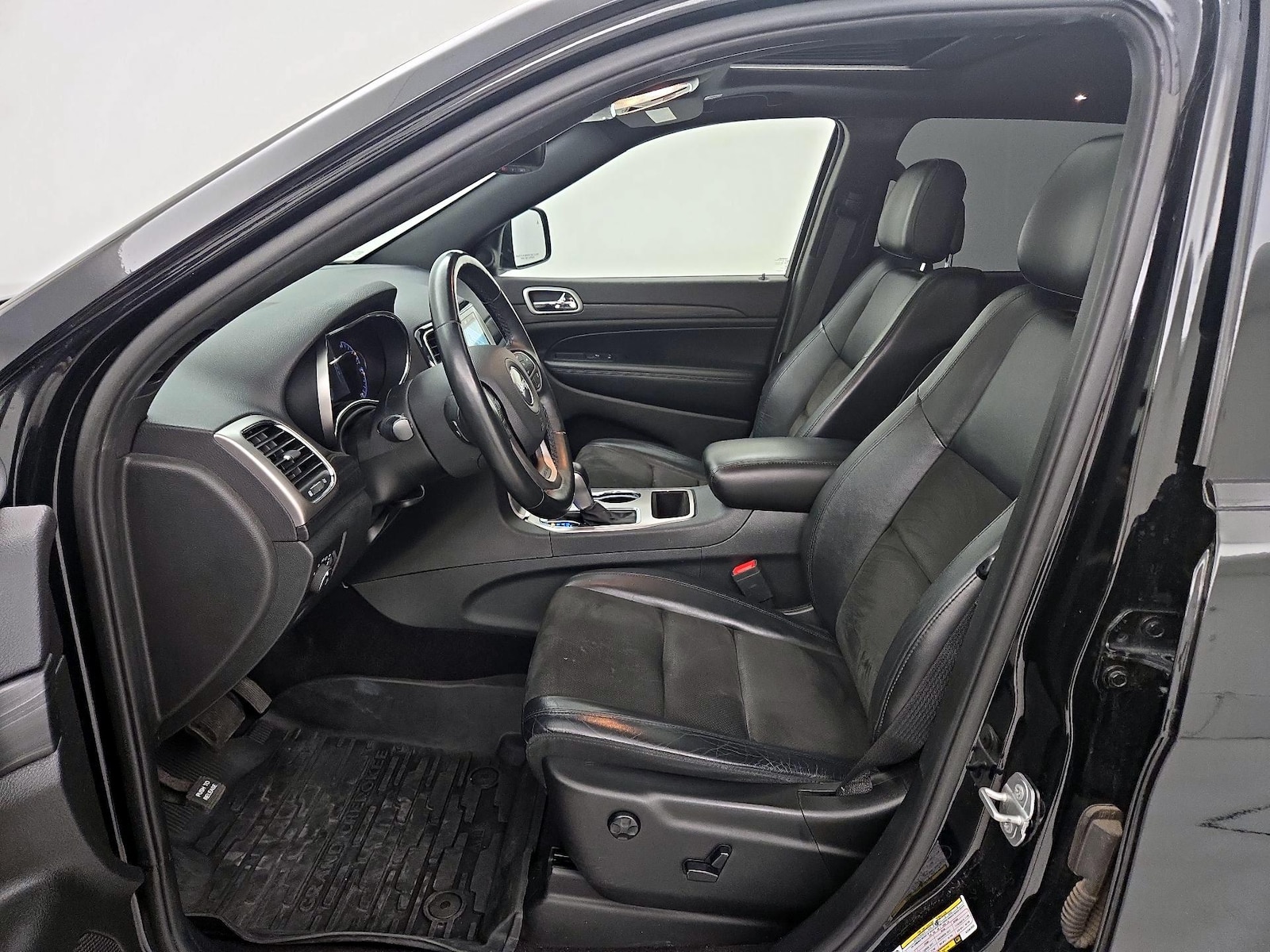 2019 Jeep Grand Cherokee Altitude - Photo 12