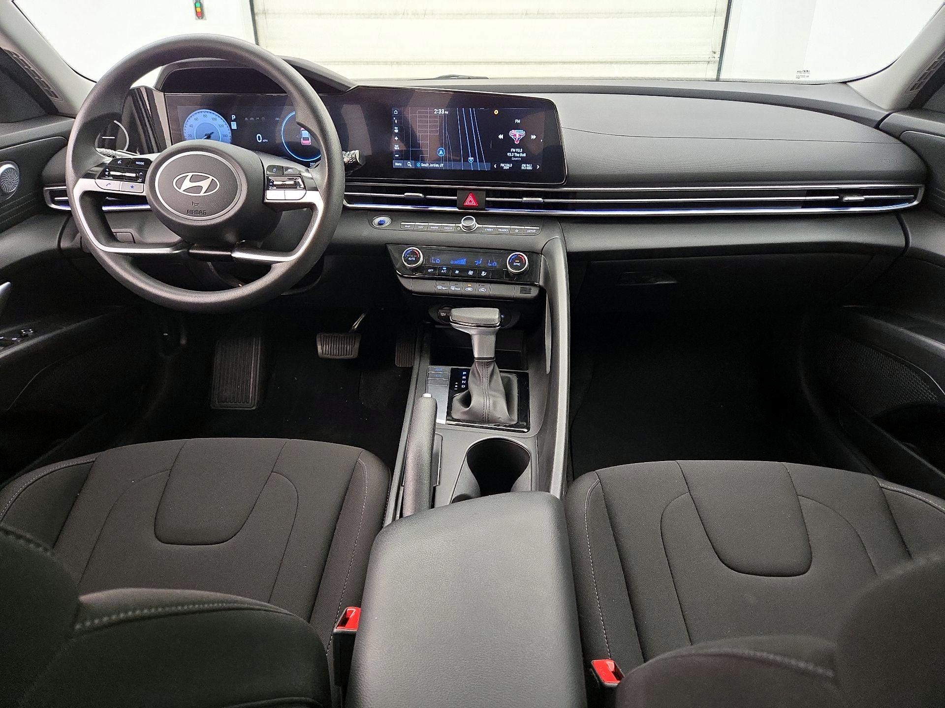 Thumbnail: 2024 Hyundai Elantra - 9