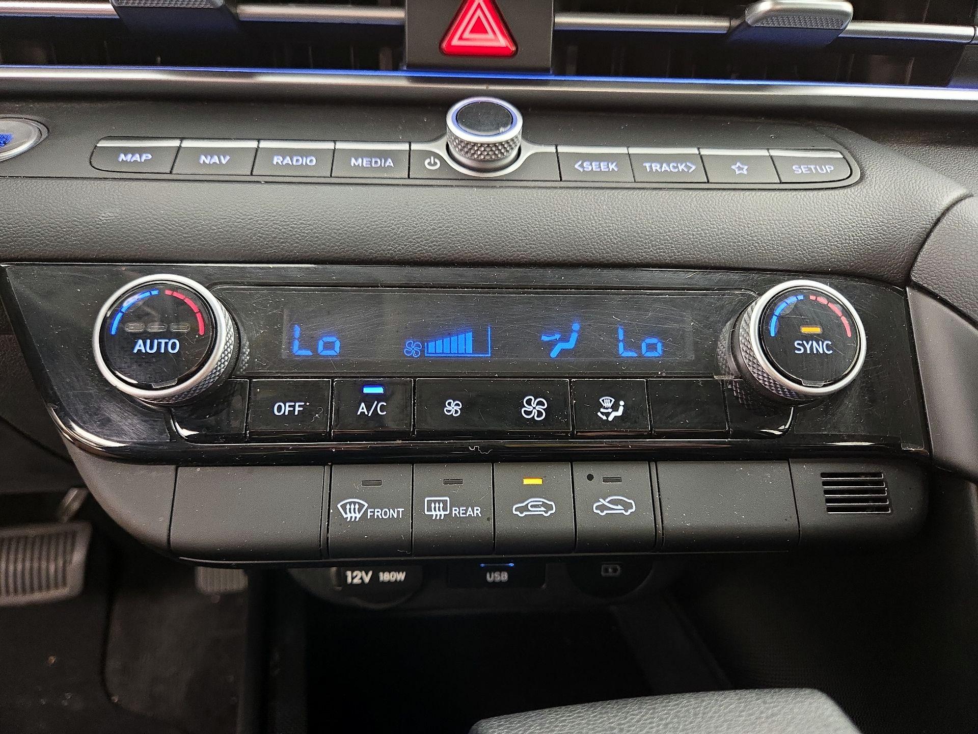 Thumbnail: 2024 Hyundai Elantra - 17