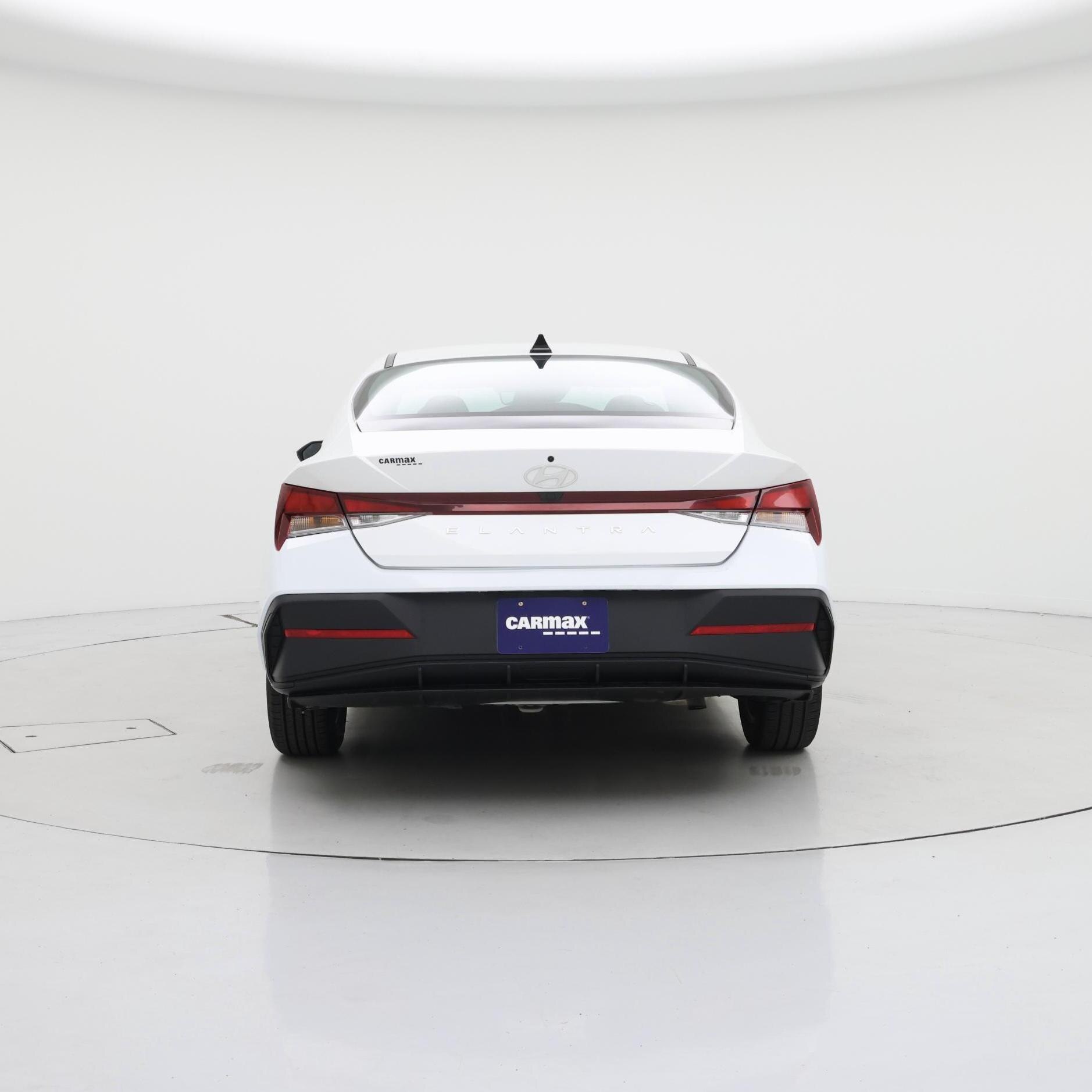 Thumbnail: 2024 Hyundai Elantra - 6