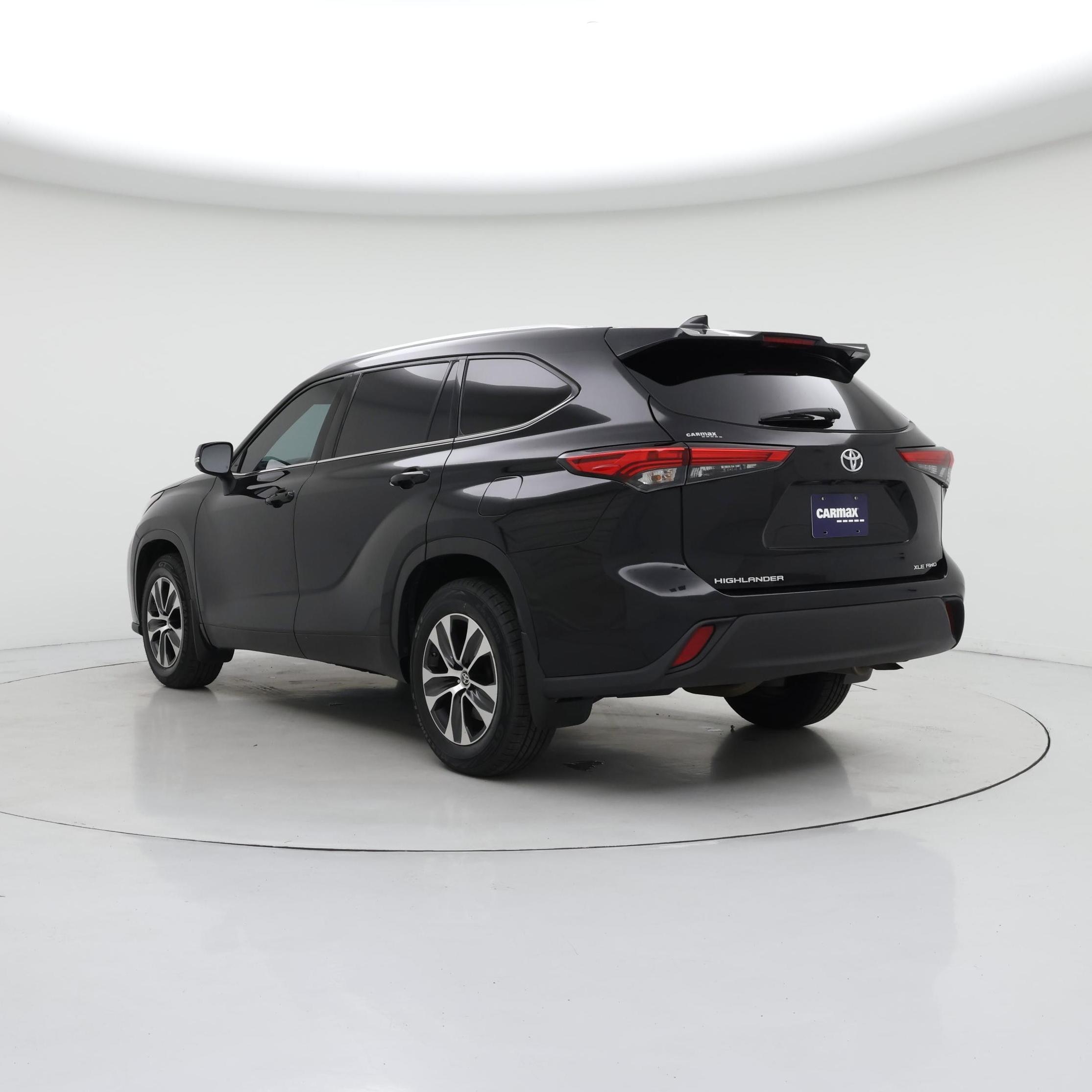 Thumbnail: 2021 Toyota Highlander - 2