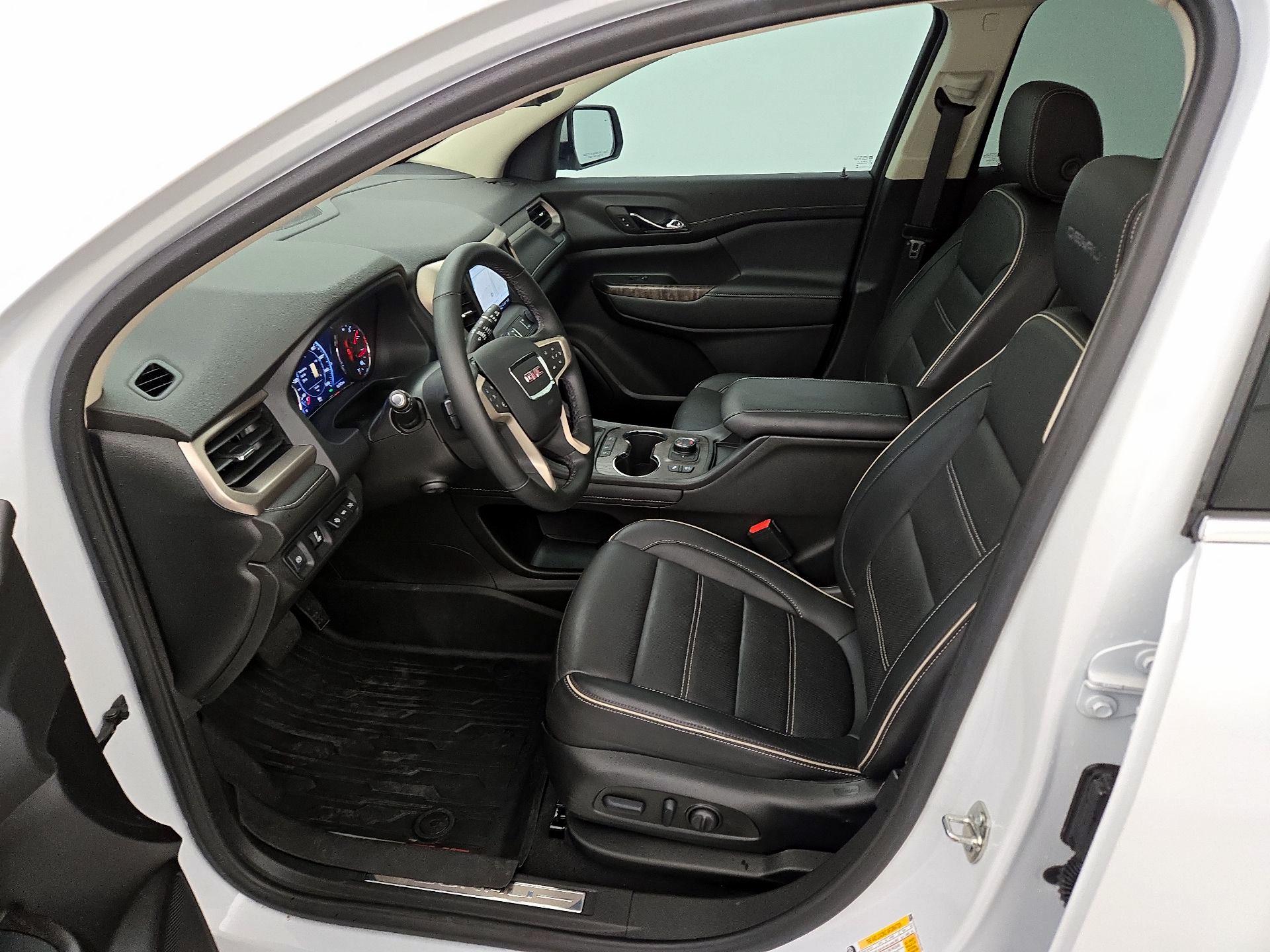 Thumbnail: 2023 GMC Acadia - 11