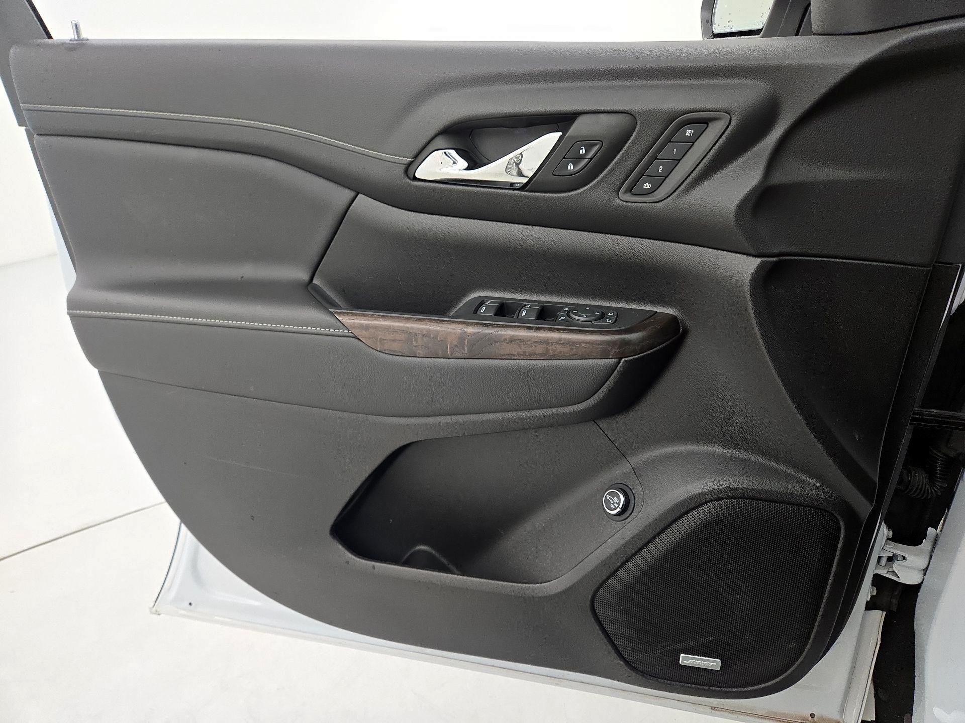 Thumbnail: 2023 GMC Acadia - 12