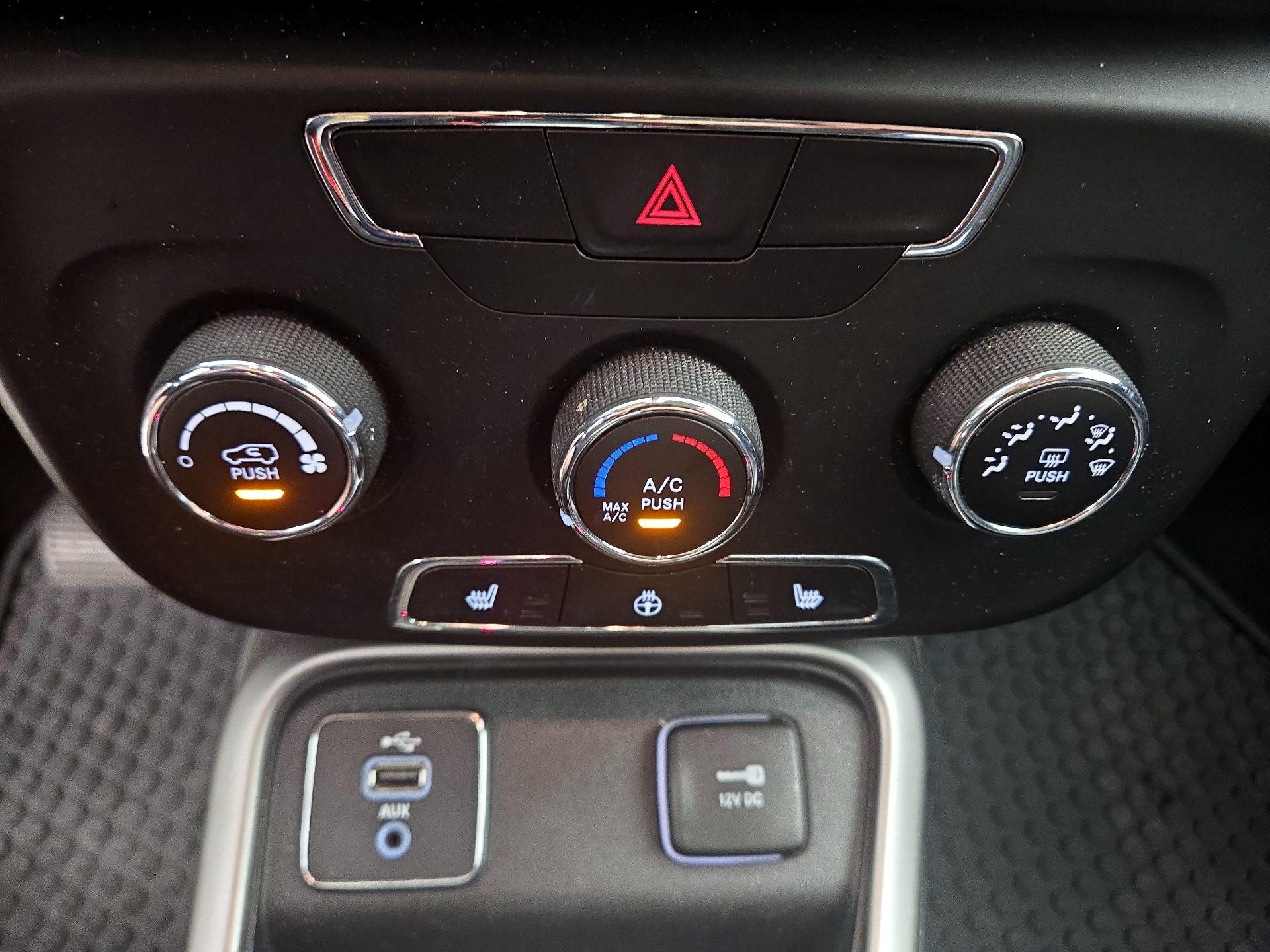 Thumbnail: 2018 Jeep Compass - 16