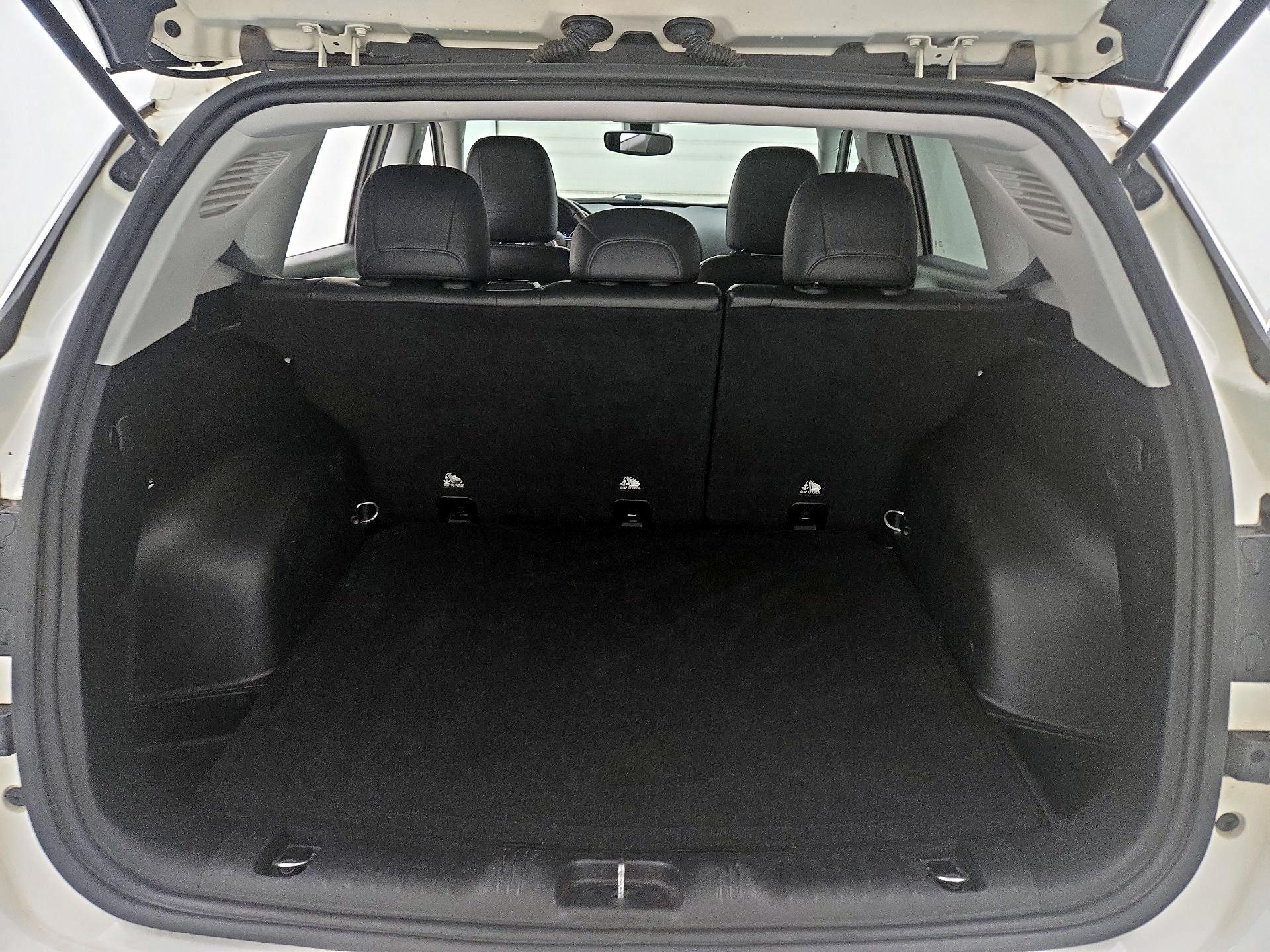 Thumbnail: 2018 Jeep Compass - 20