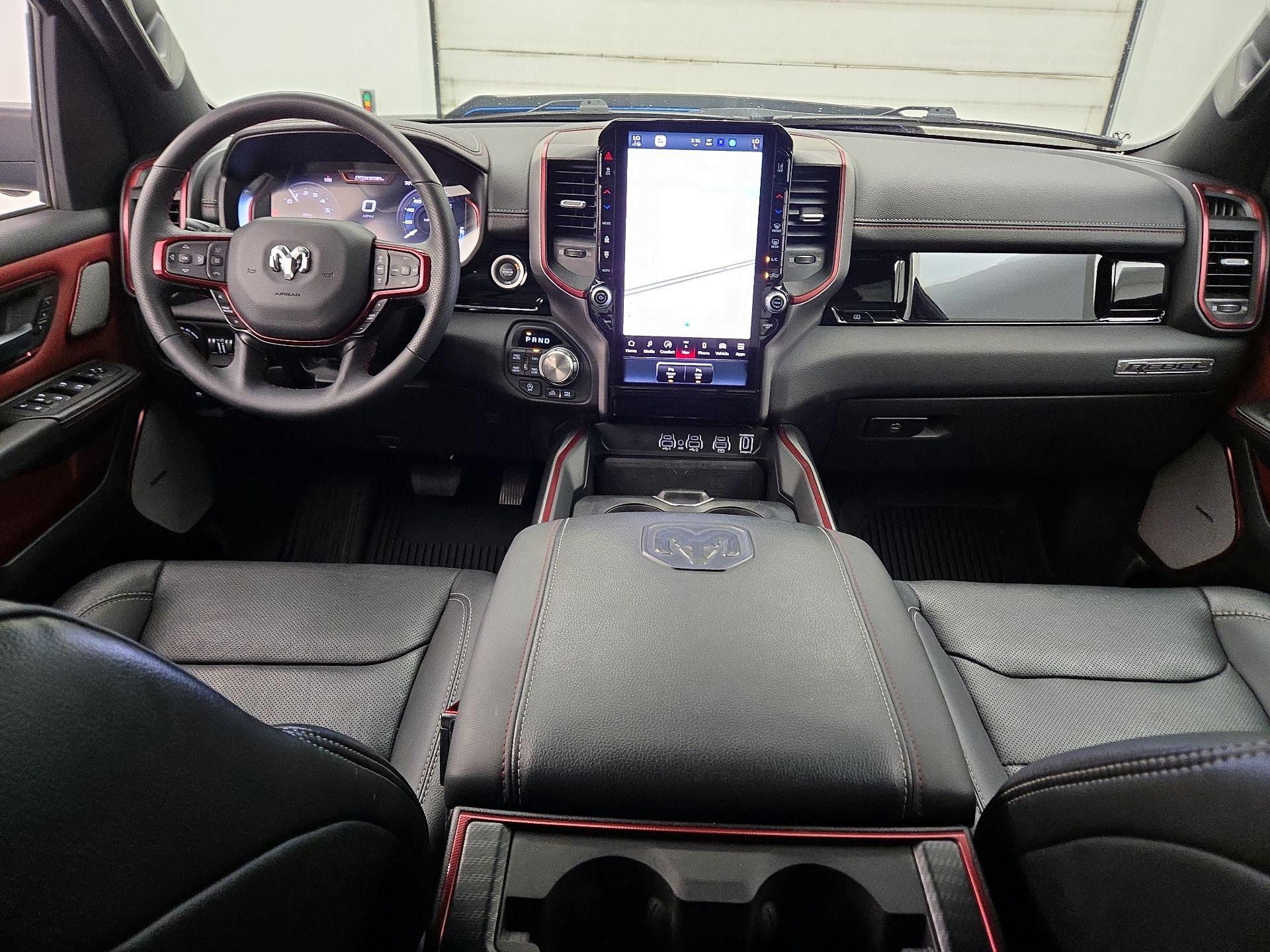 Thumbnail: 2025 RAM 1500 - 9