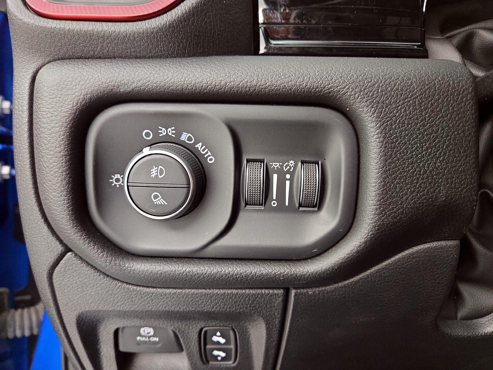 Thumbnail: 2025 RAM 1500 - 13