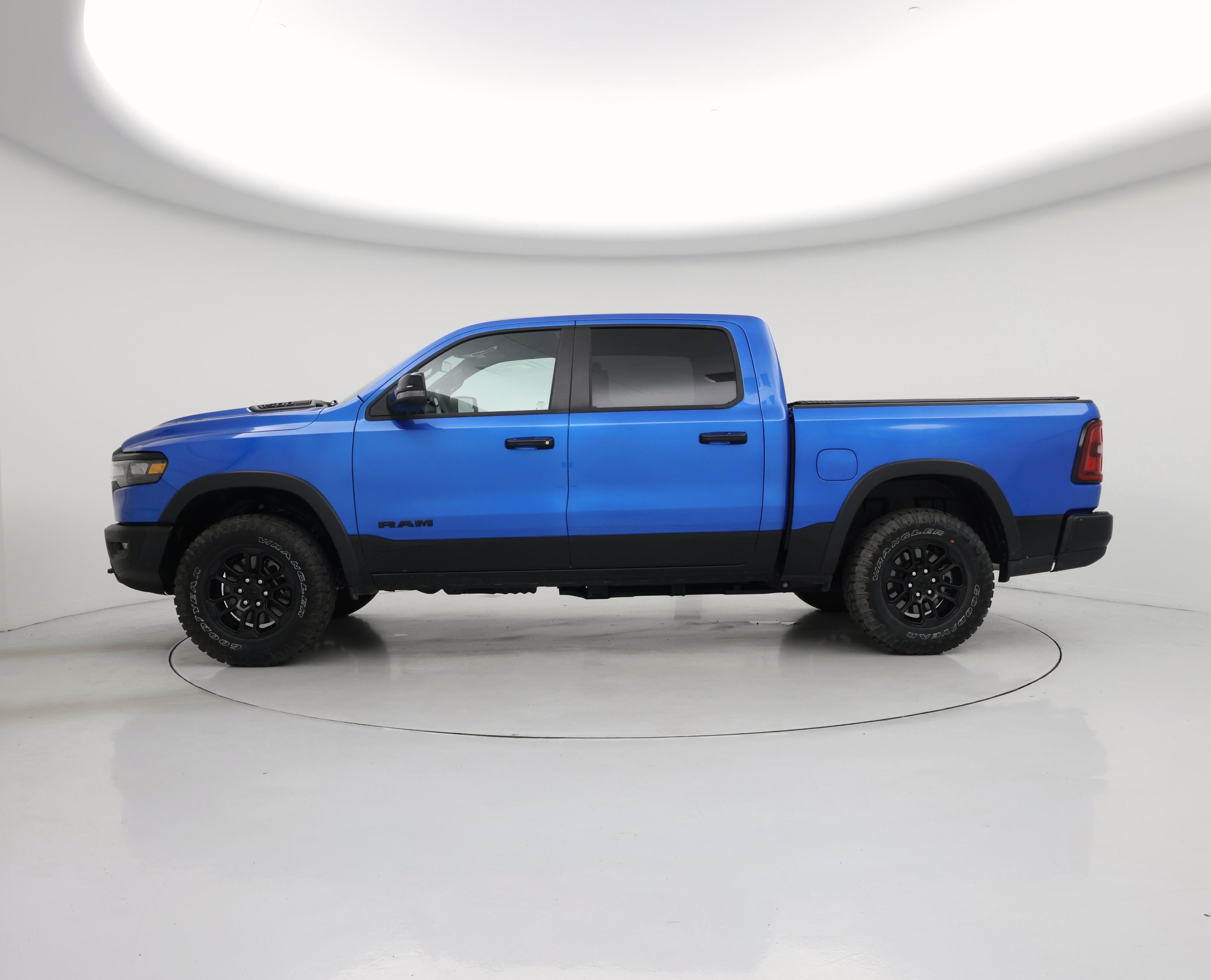 Thumbnail: 2025 RAM 1500 - 3