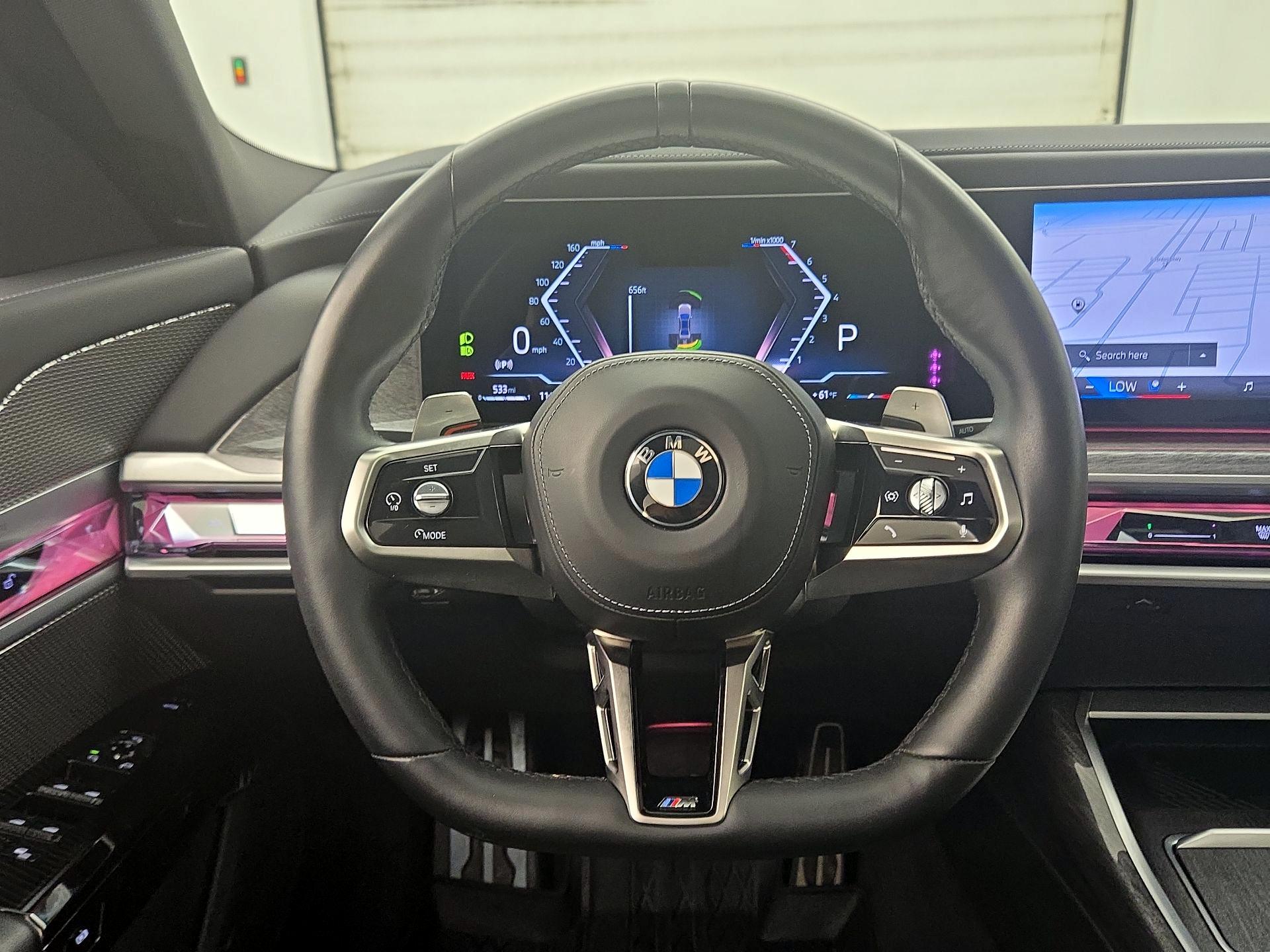 Thumbnail: 2023 BMW 7 Series - 10