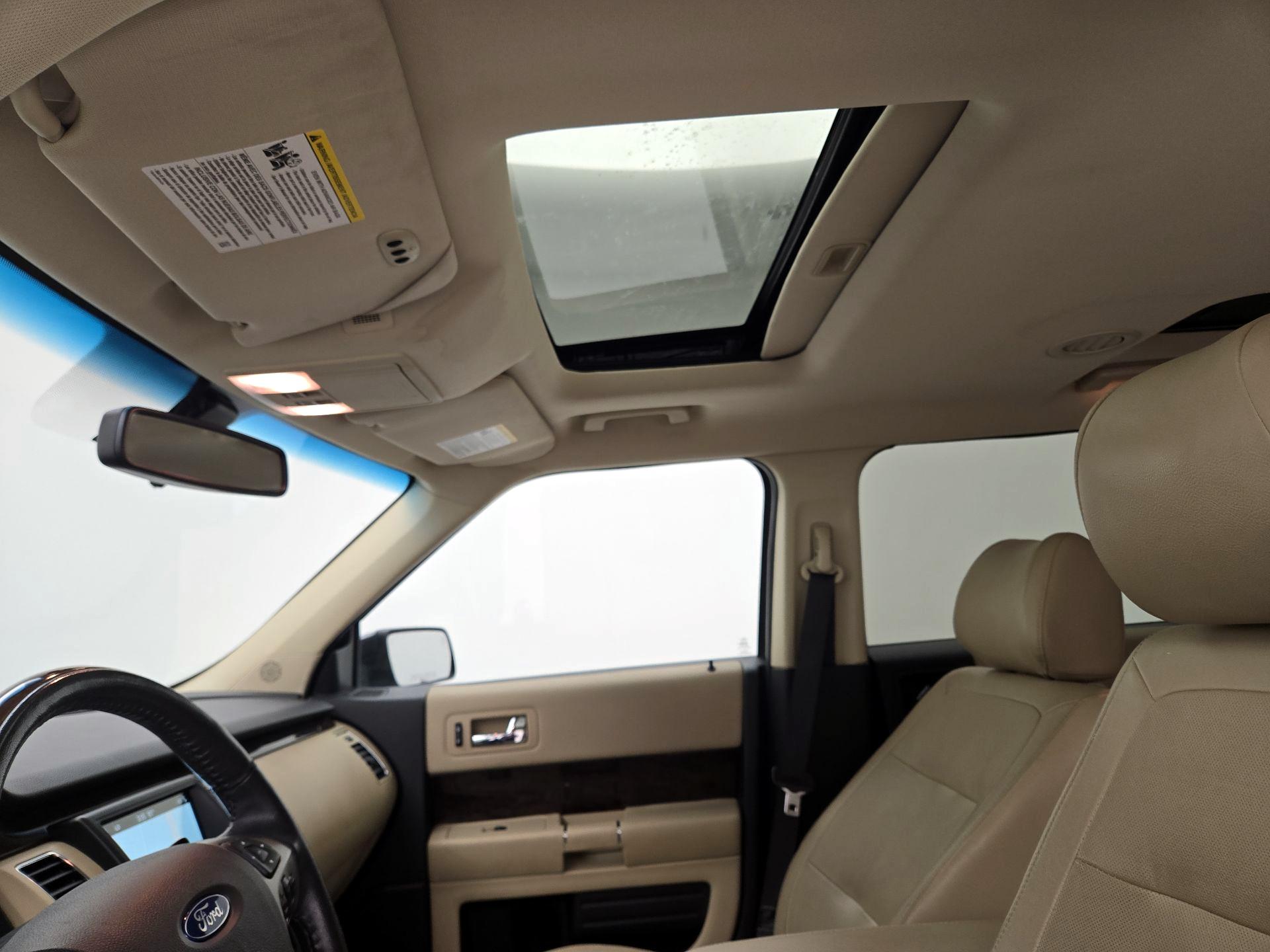 Thumbnail: 2018 Ford Flex - 20