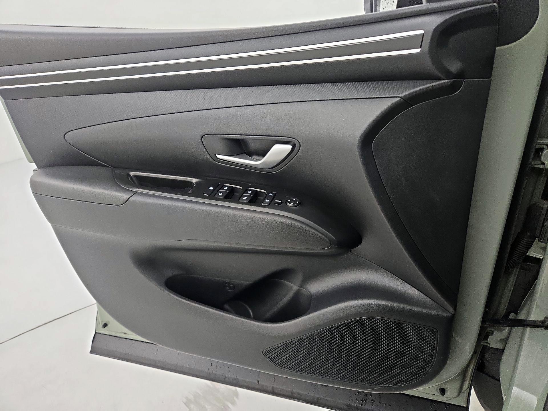 Thumbnail: 2022 Hyundai Santa Cruz - 12