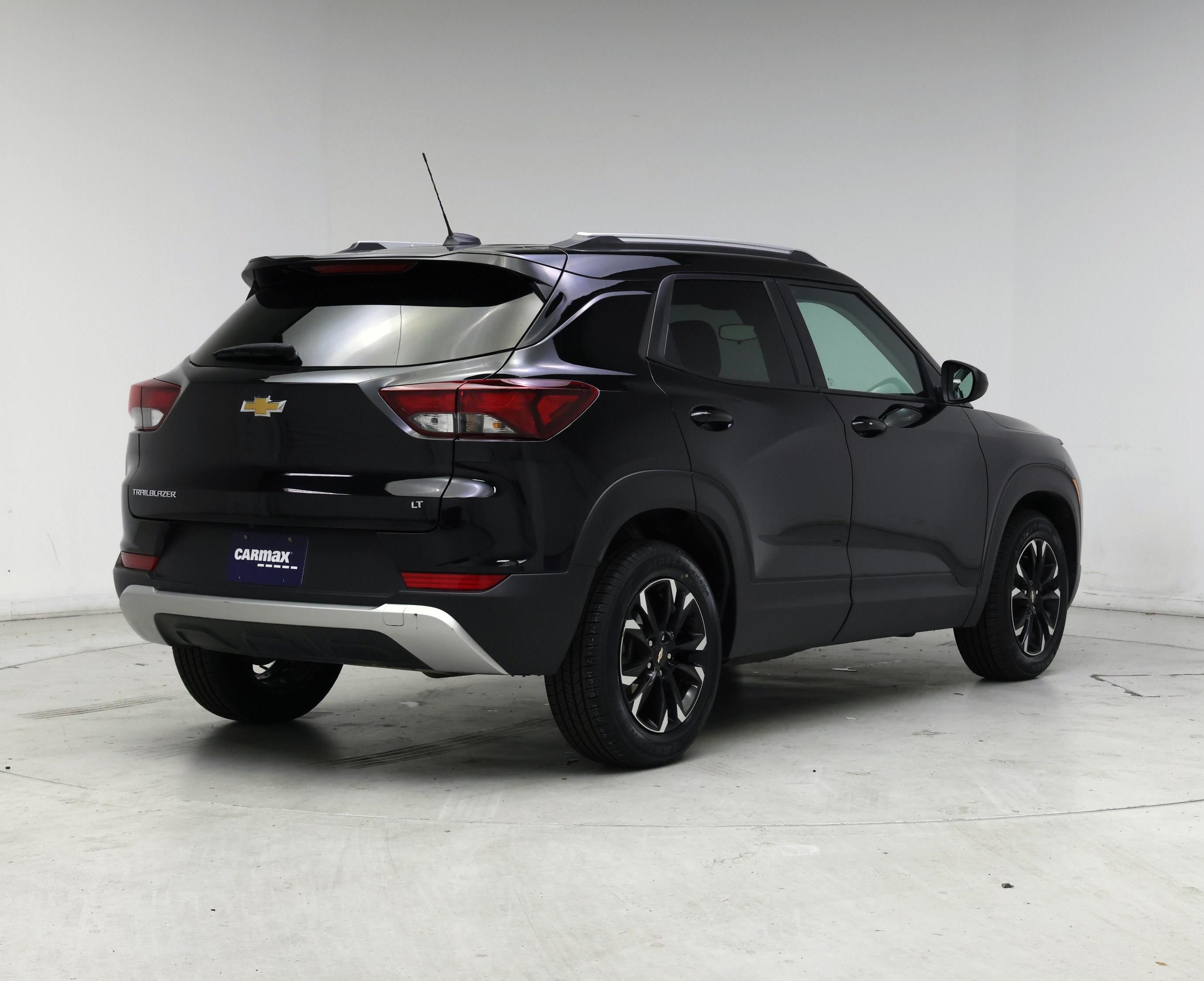 Thumbnail: 2023 Chevrolet TrailBlazer - 8