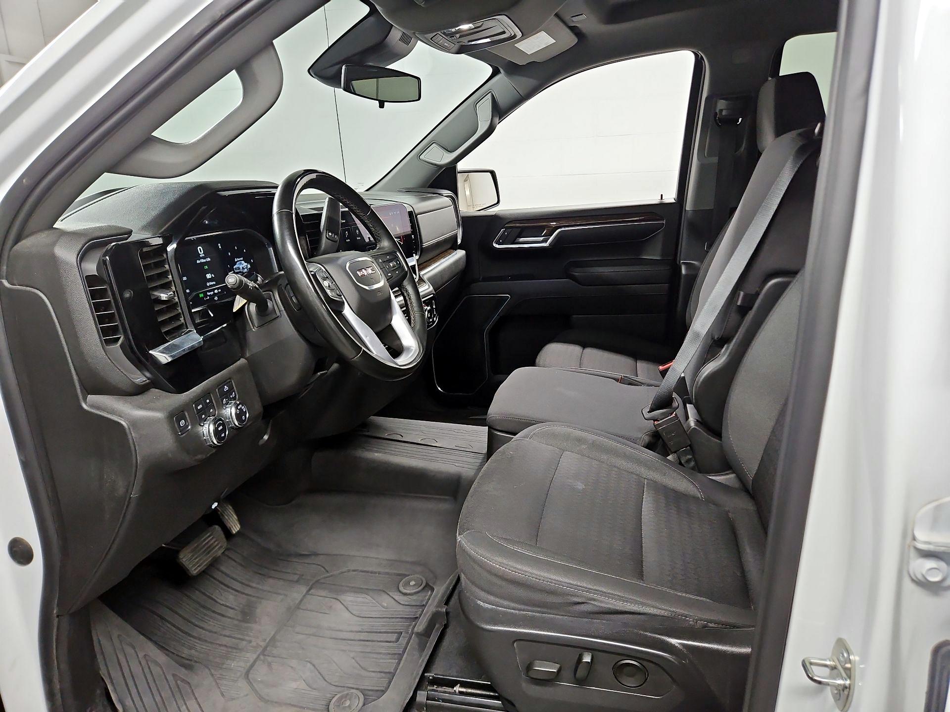 Thumbnail: 2023 GMC Sierra 1500 - 11