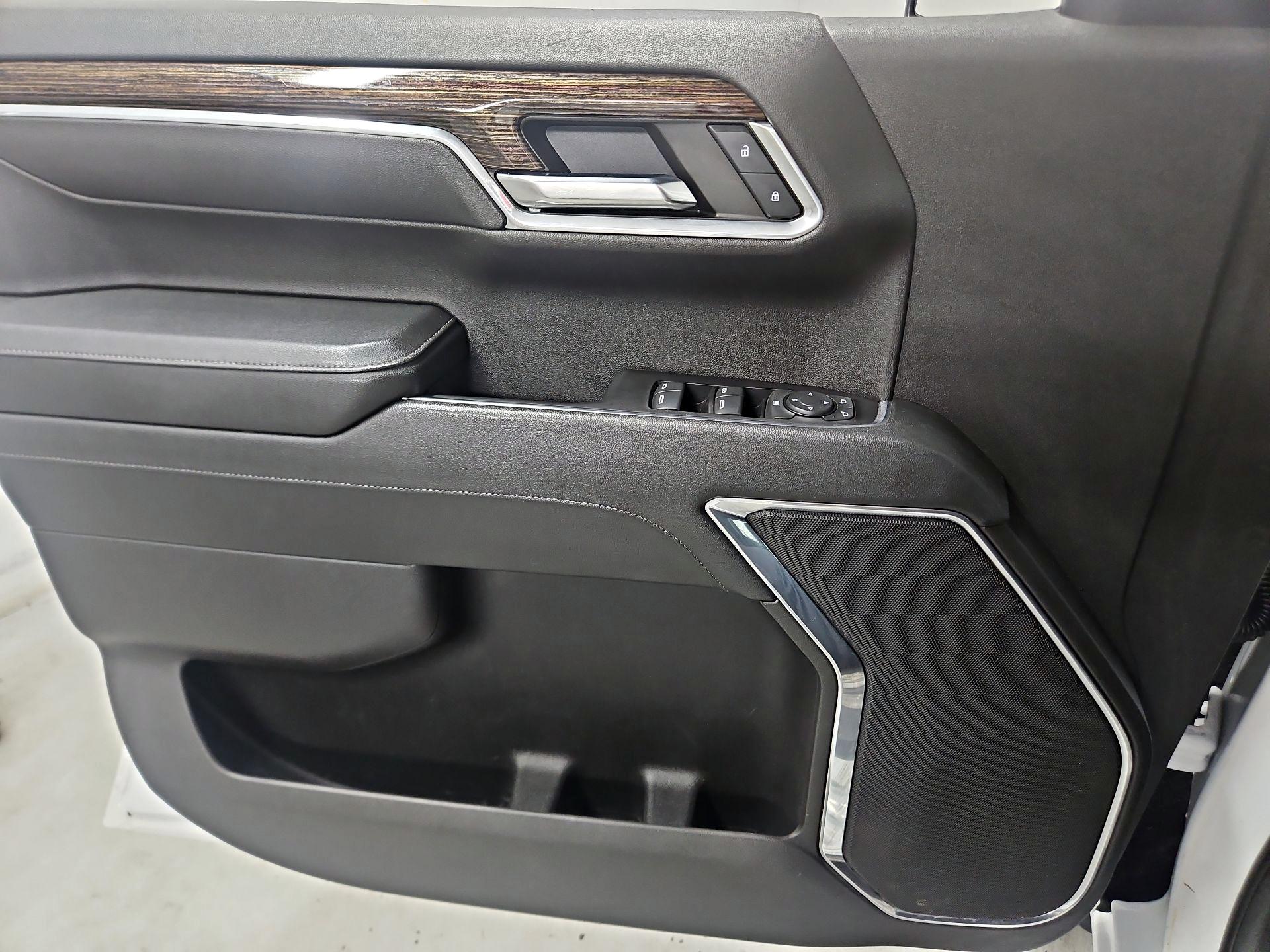 Thumbnail: 2023 GMC Sierra 1500 - 12