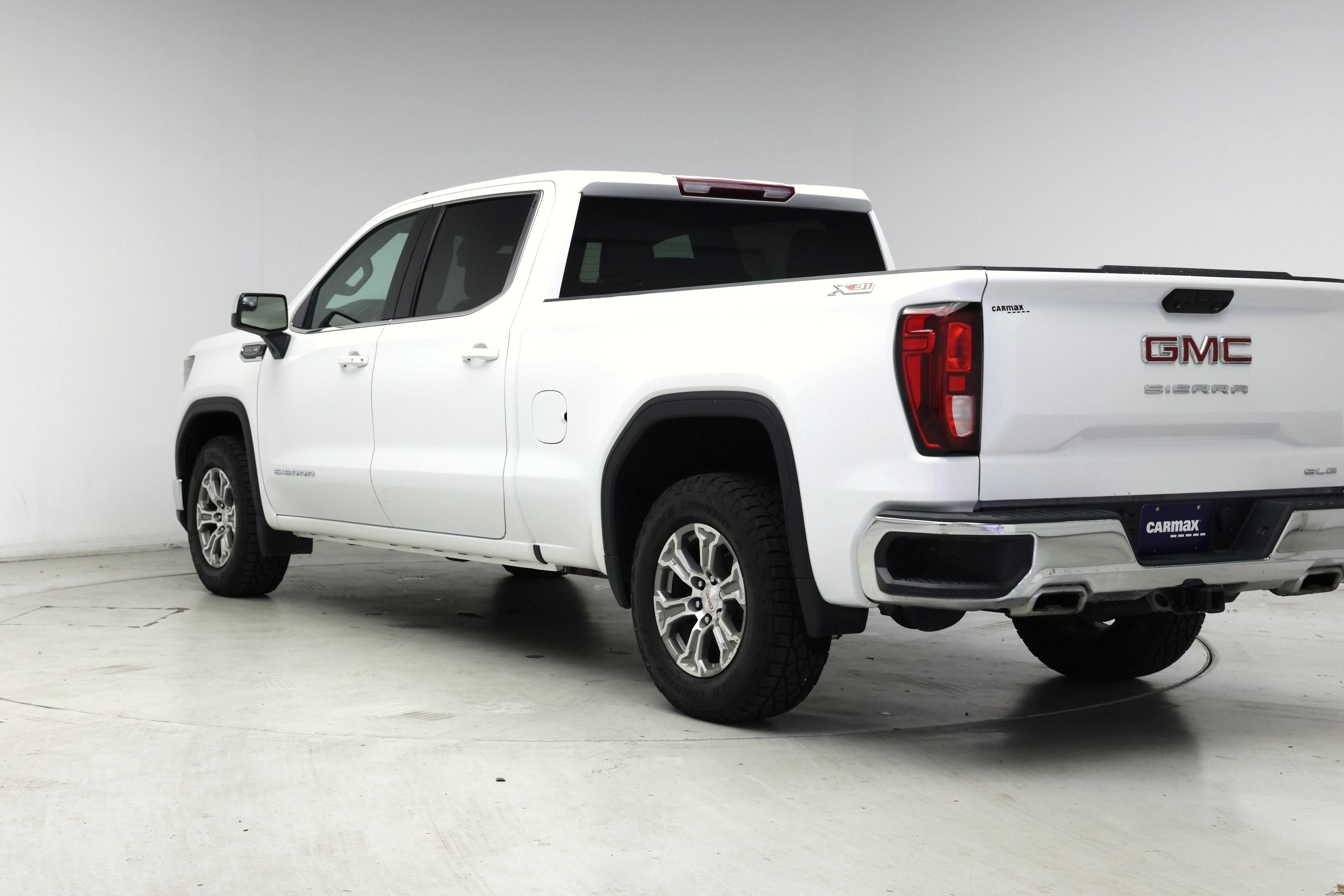 Thumbnail: 2023 GMC Sierra 1500 - 2