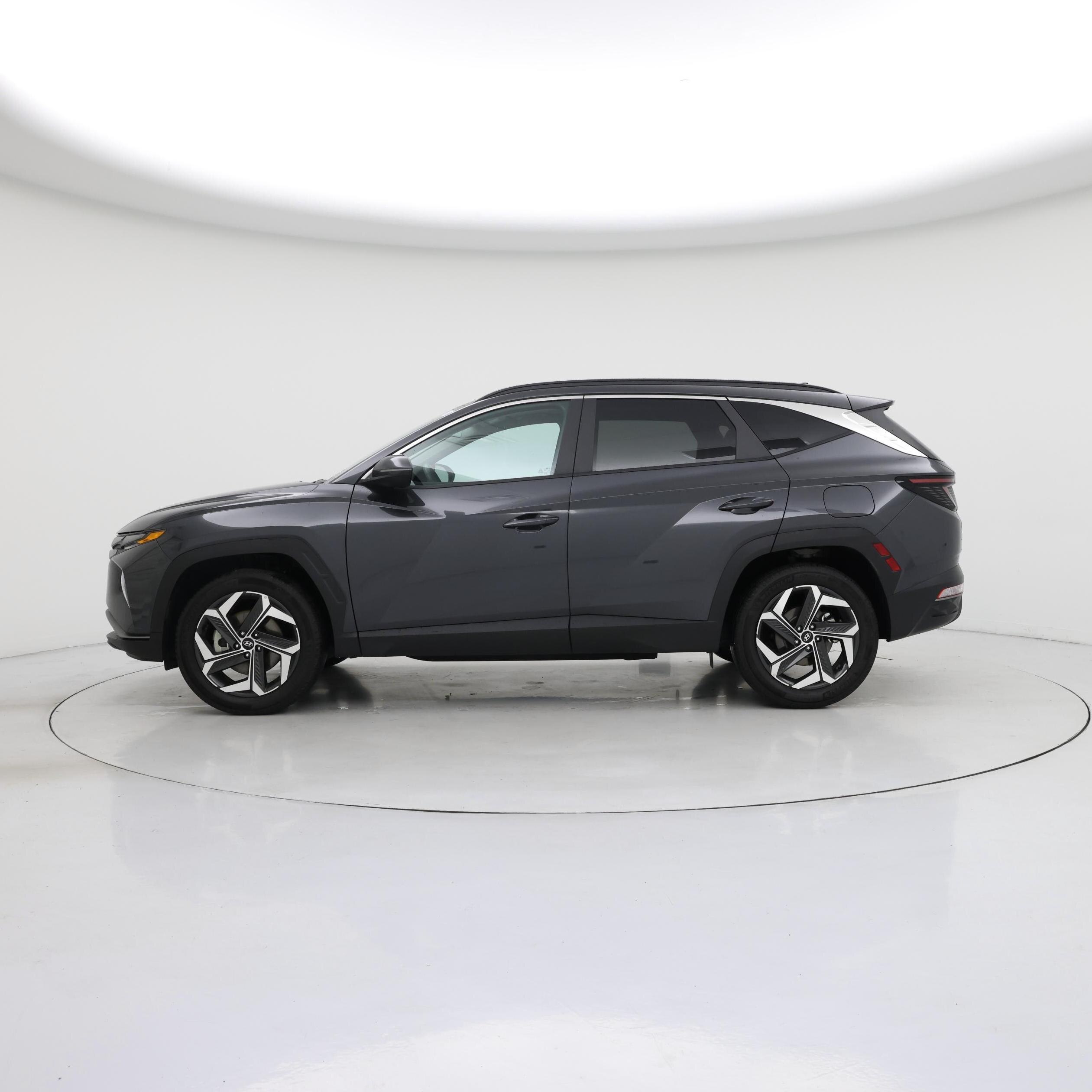 Thumbnail: 2022 Hyundai Tucson - 3