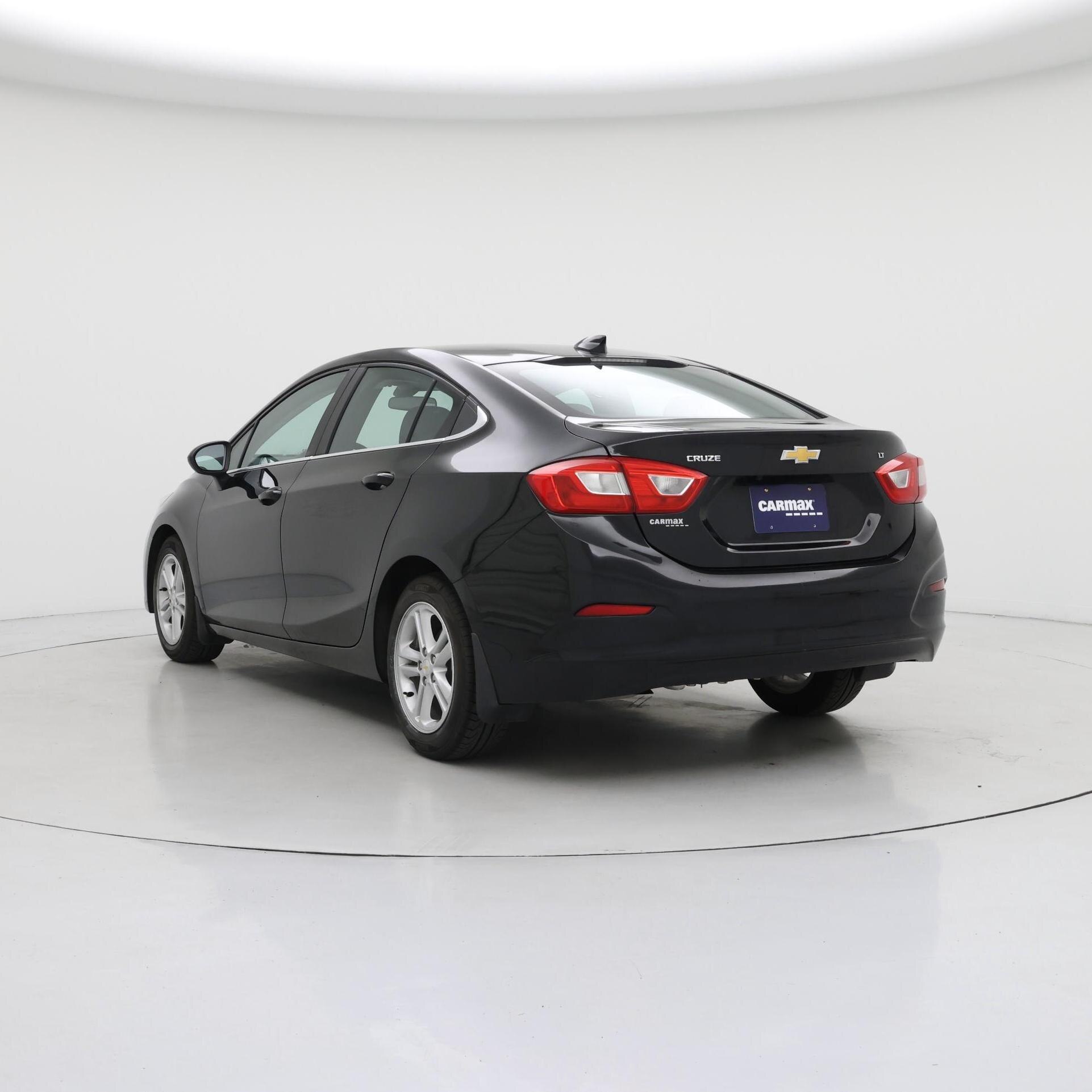 Thumbnail: 2016 Chevrolet Cruze - 2