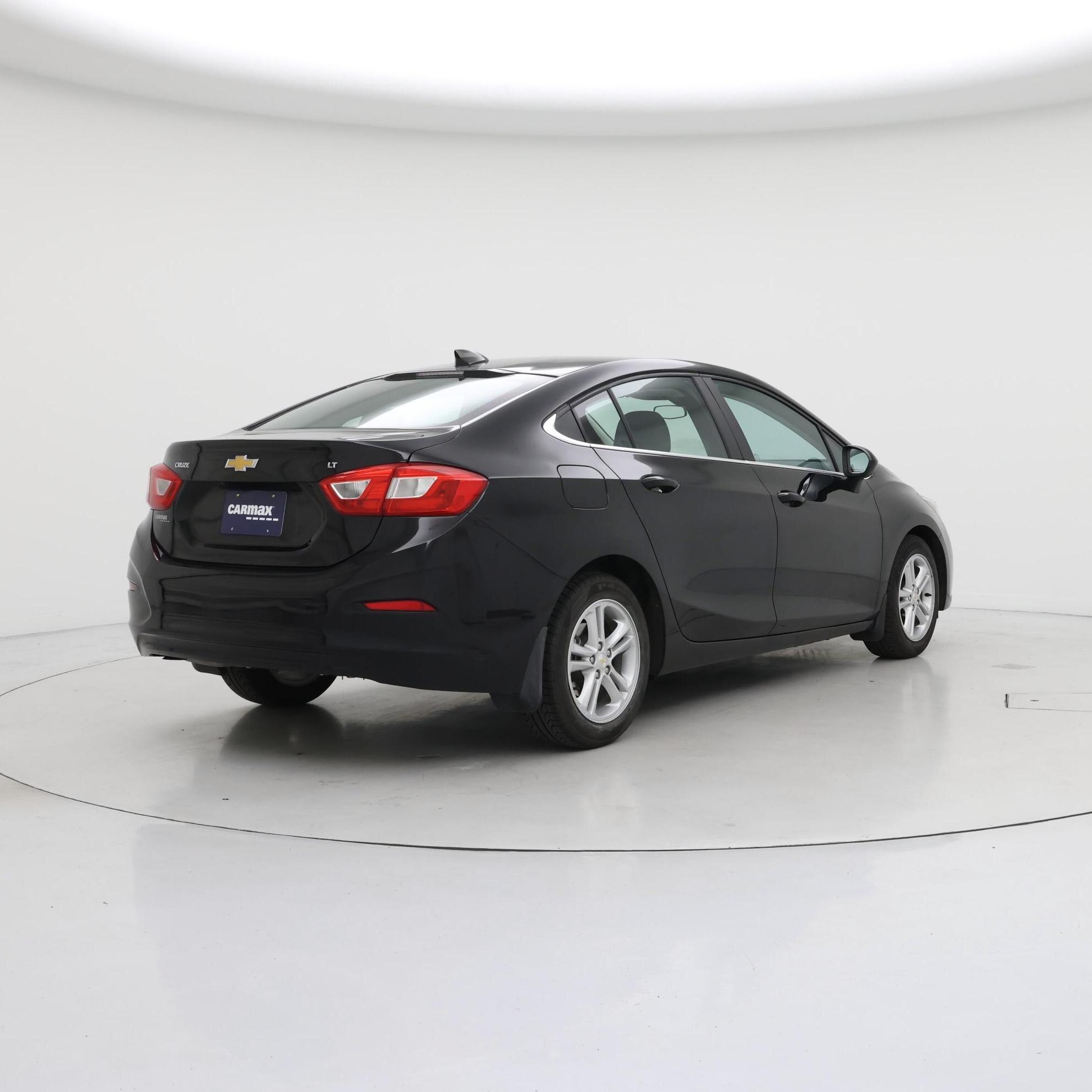 Thumbnail: 2016 Chevrolet Cruze - 8