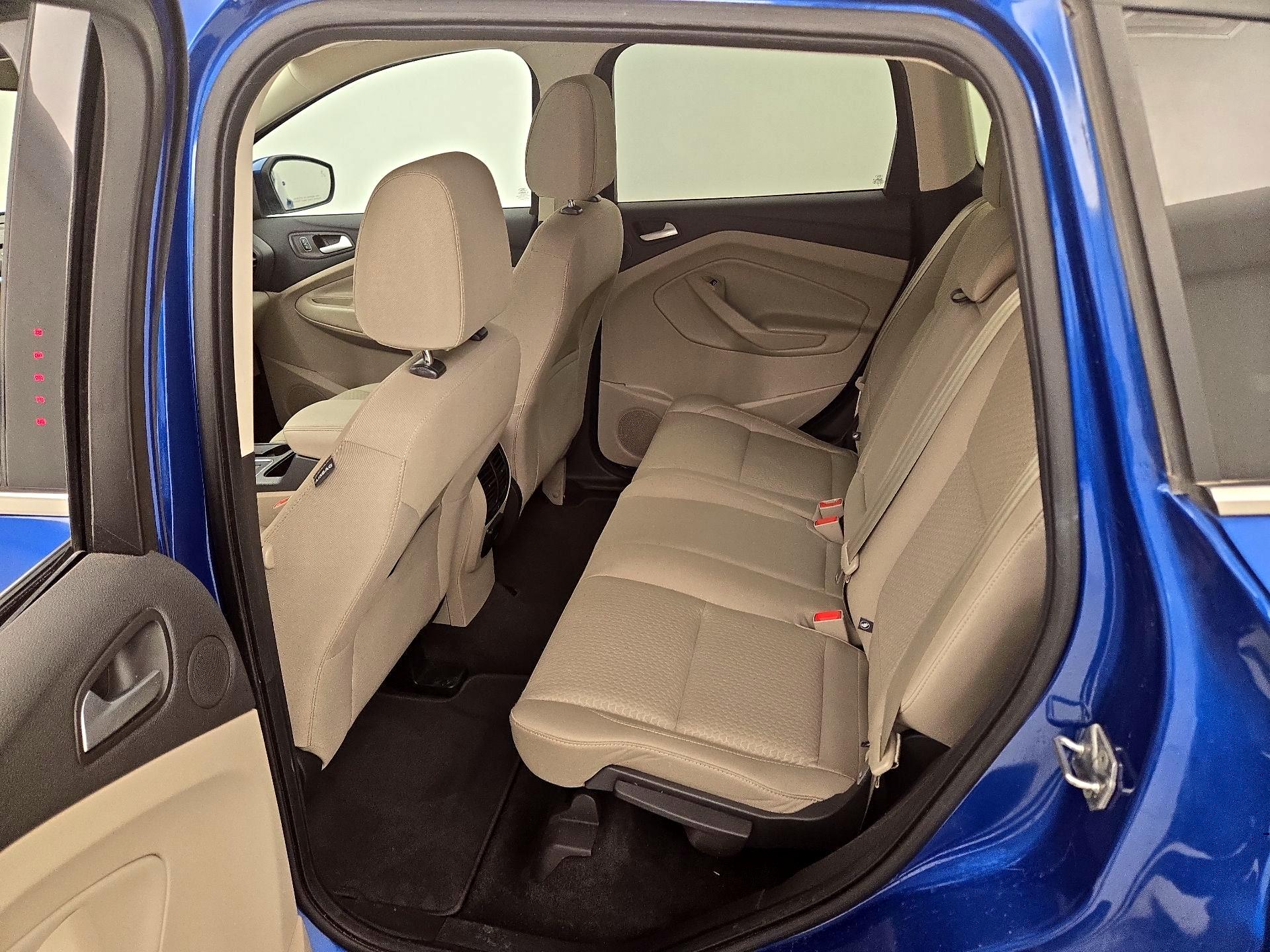 Thumbnail: 2017 Ford Escape - 20