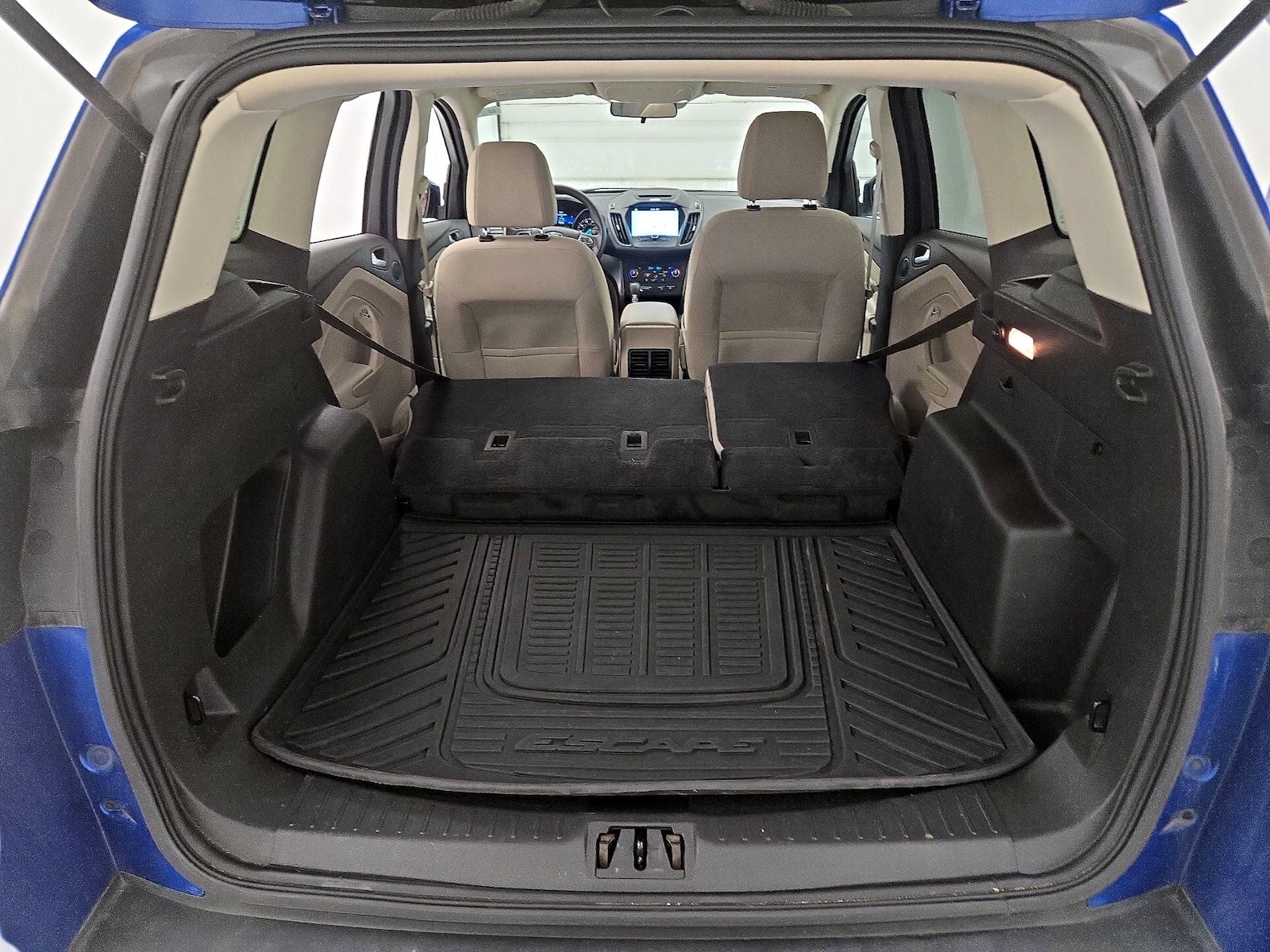 2017 Ford Escape SE - Photo 23