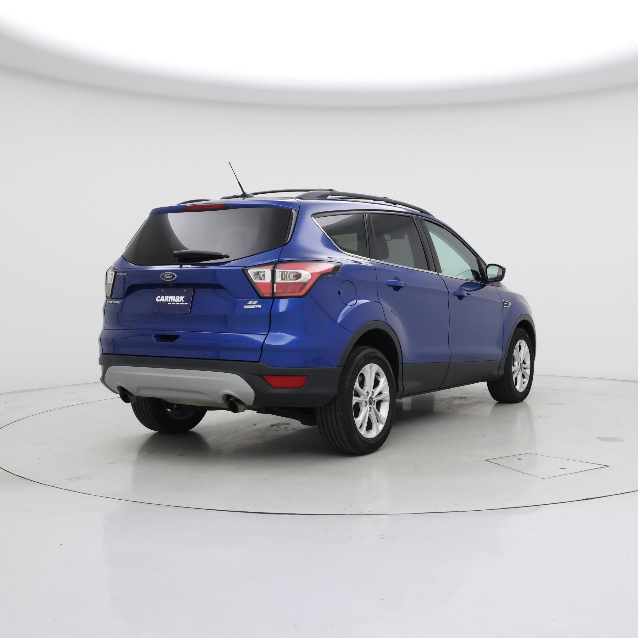 Thumbnail: 2017 Ford Escape - 8