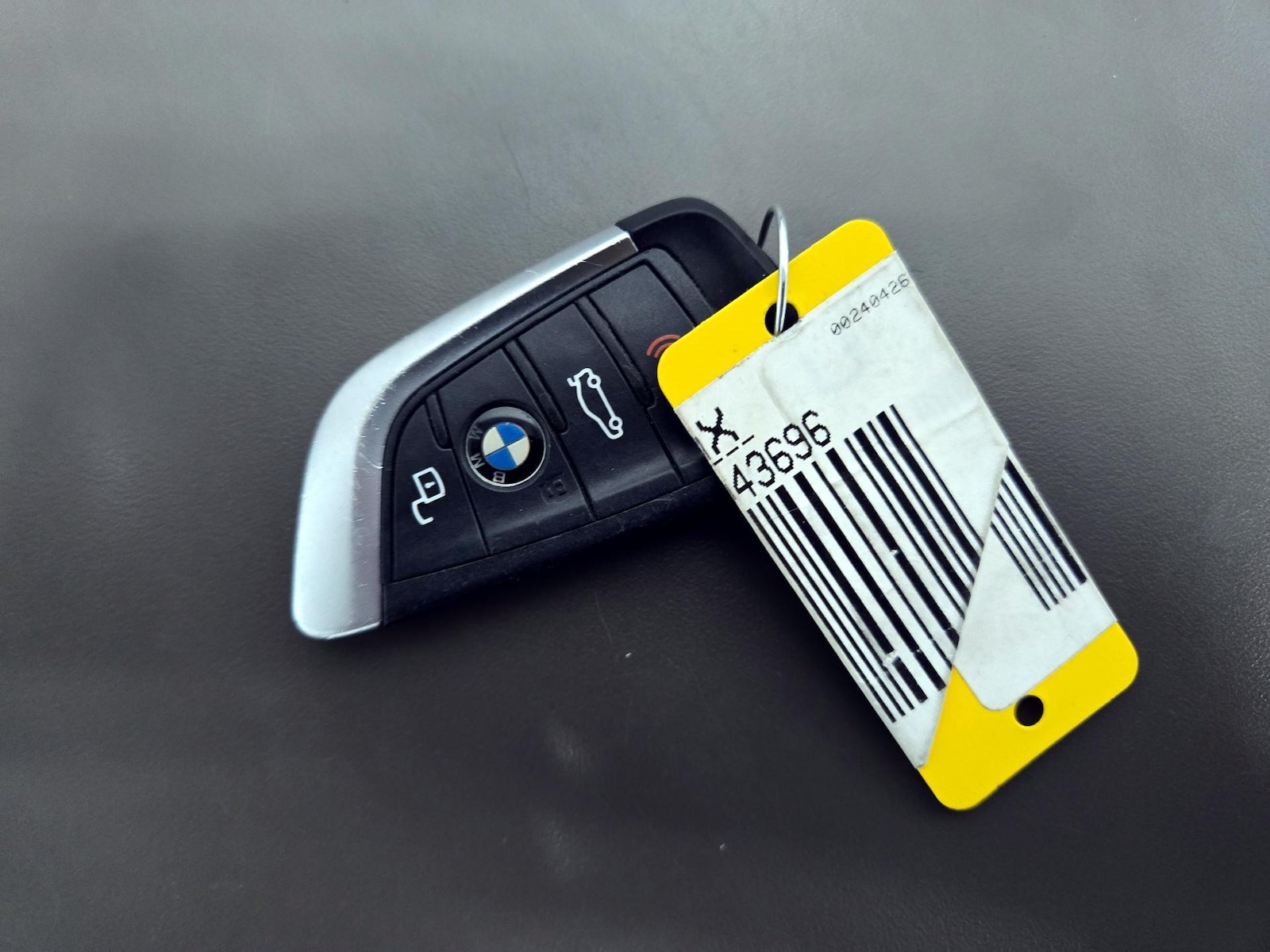 2023 BMW 3 Series 330i - Photo 26