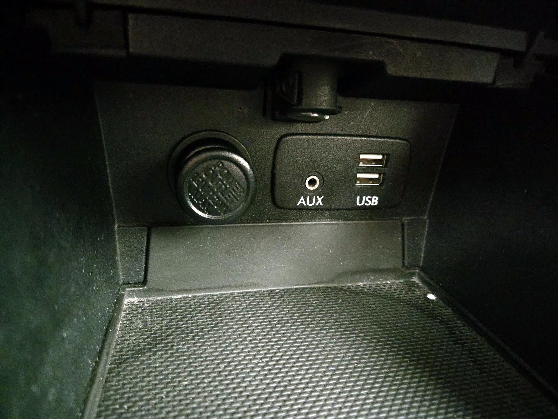 Thumbnail: 2015 Subaru Legacy - 19