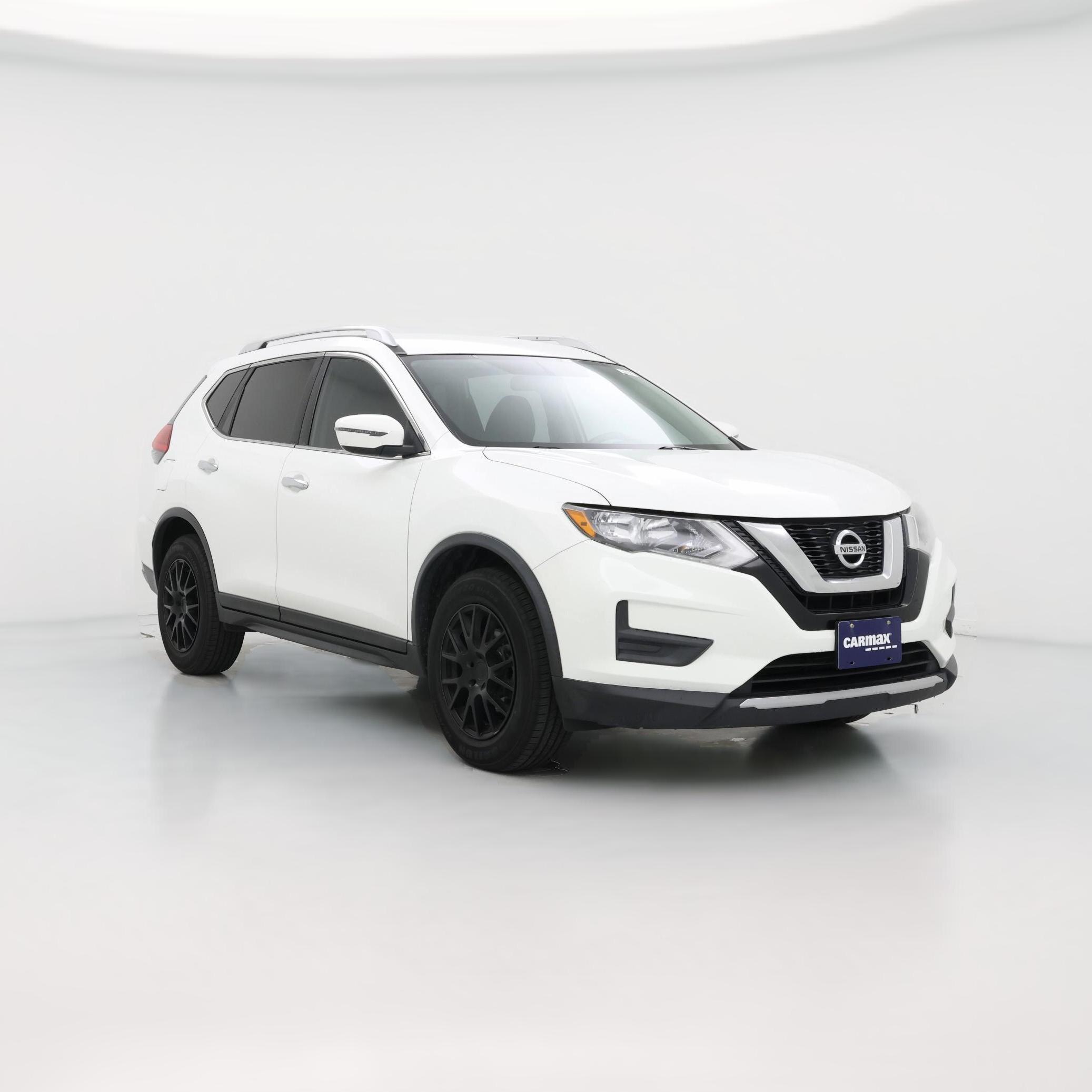 Thumbnail: 2017 Nissan Rogue - 1