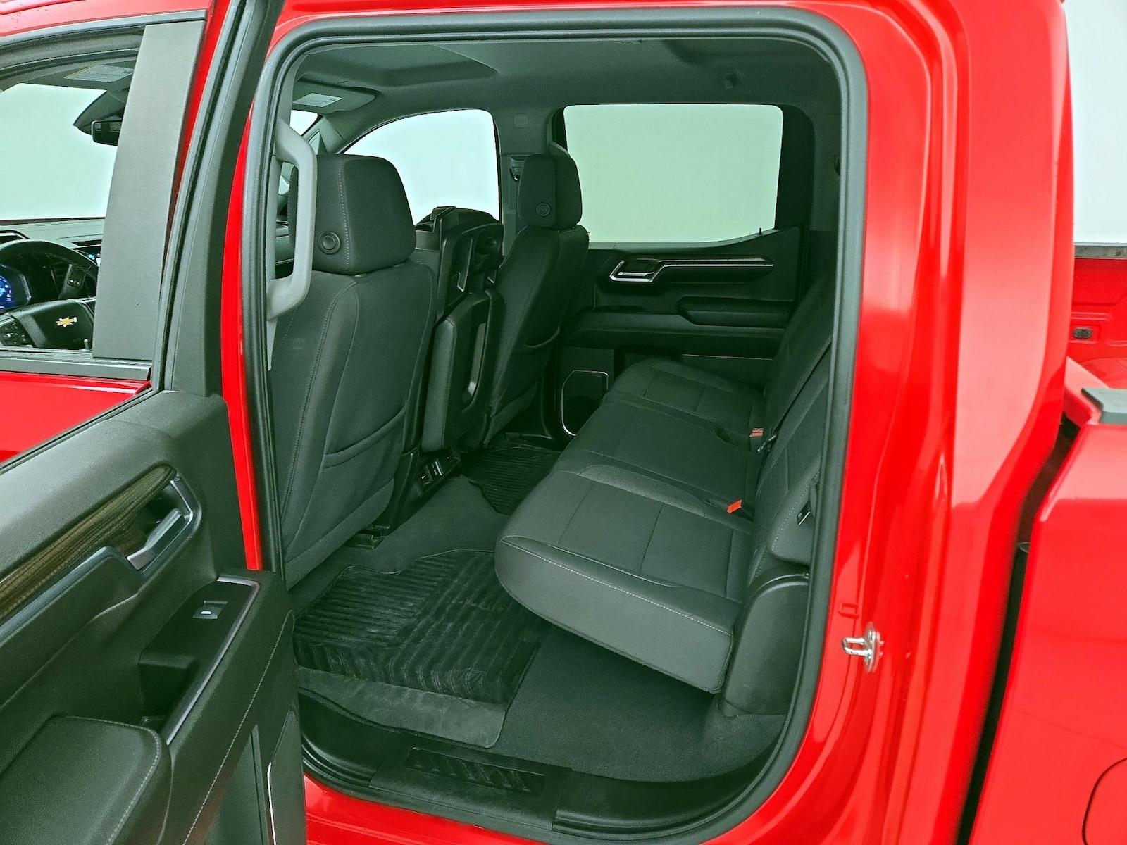 2024 Chevrolet Silverado 1500 LT - Photo 20