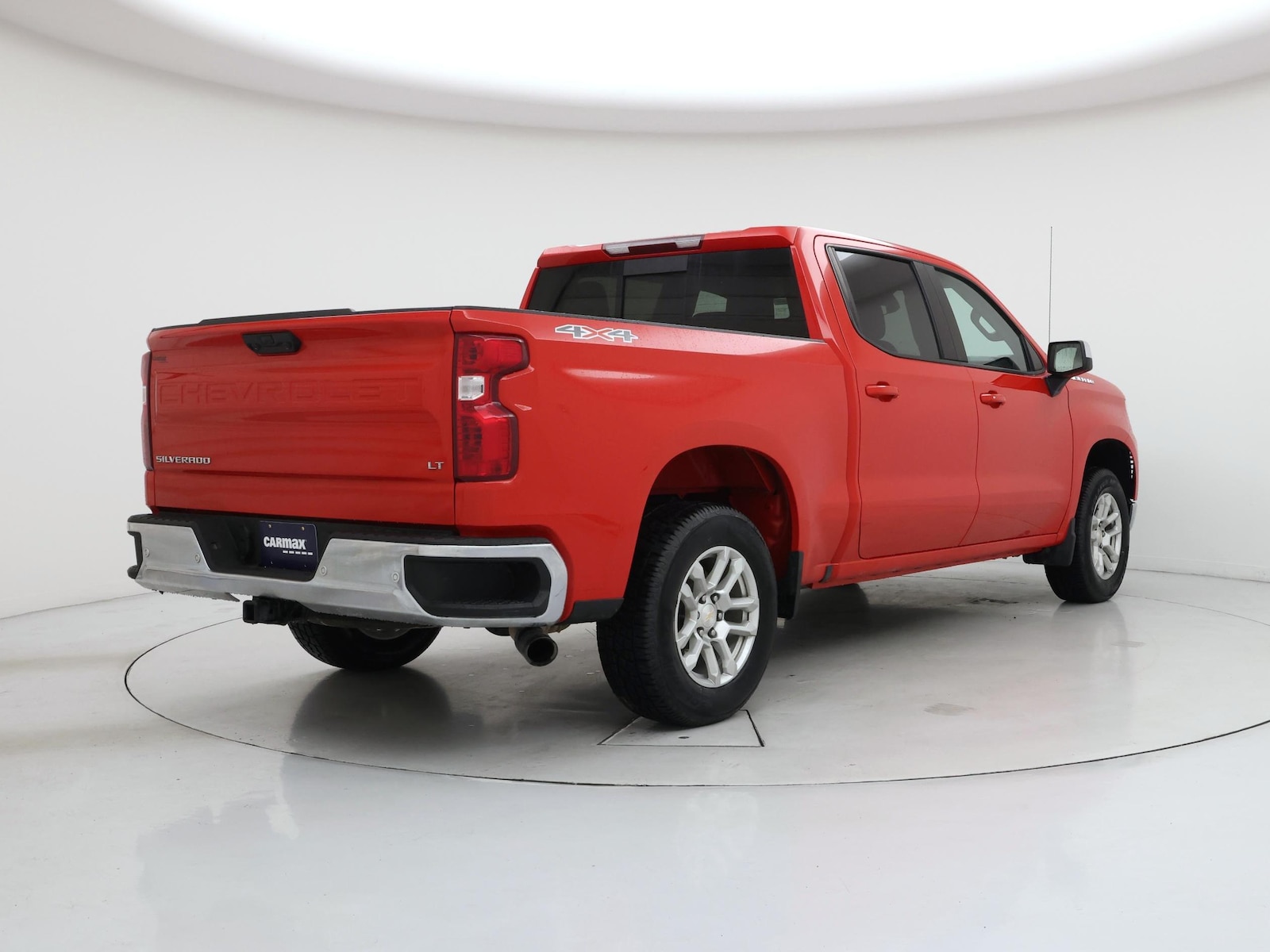 2024 Chevrolet Silverado 1500 LT - Photo 9