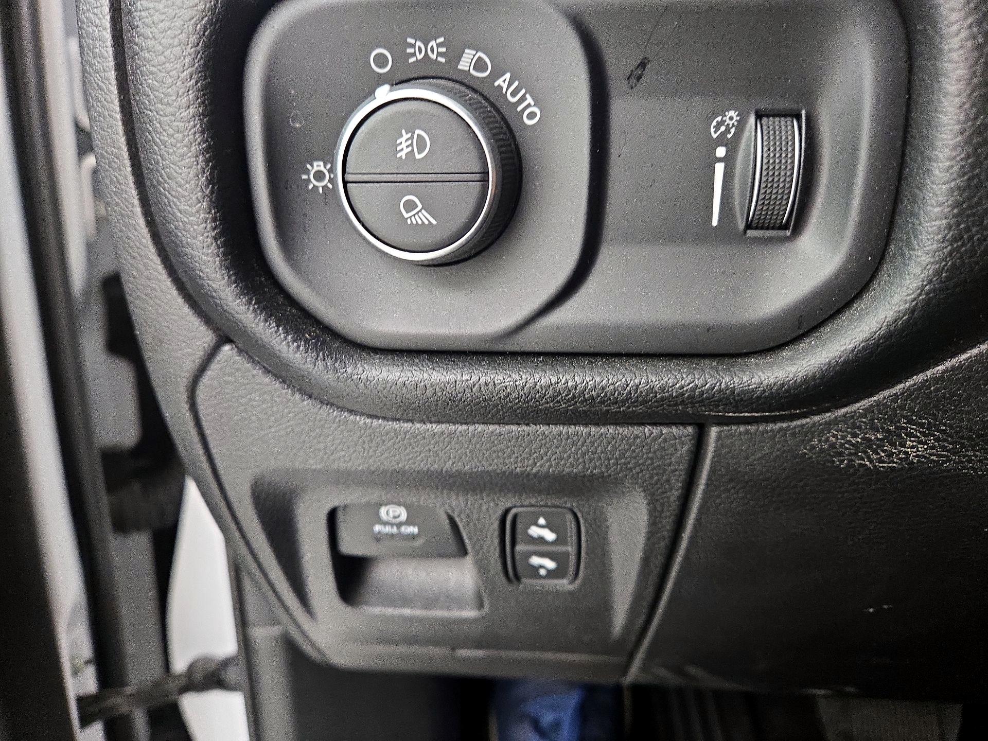 Thumbnail: 2022 RAM 1500 - 13