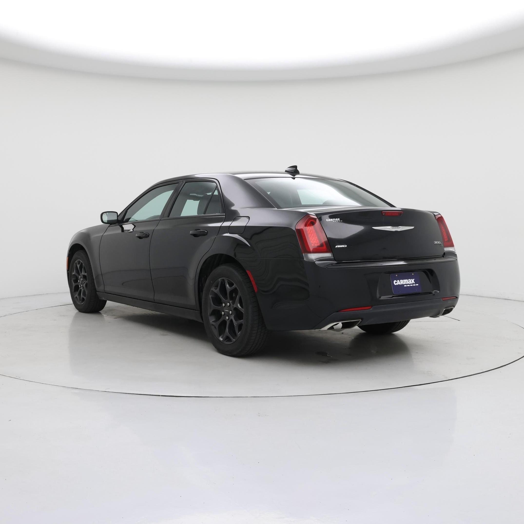 Thumbnail: 2019 Chrysler 300 - 2