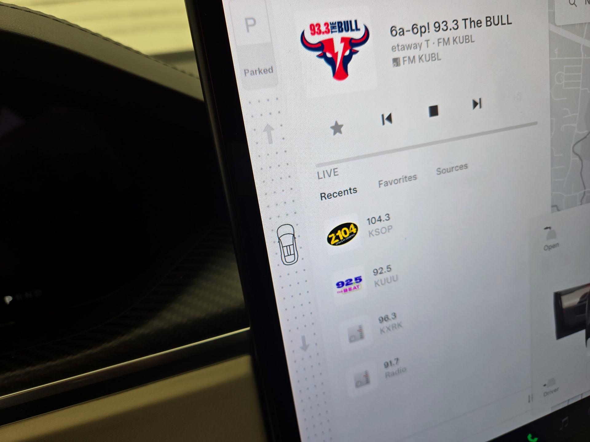 Thumbnail: 2023 Tesla Model X - 17