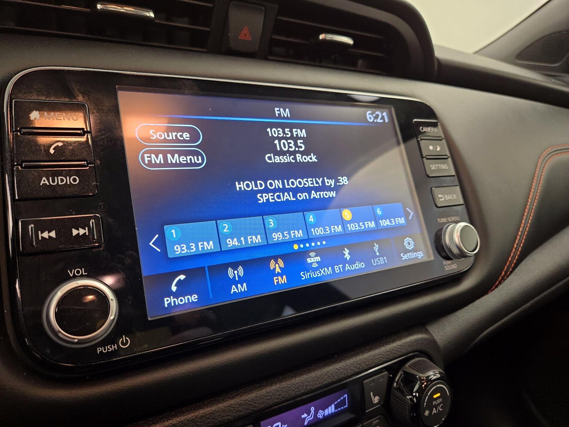 Thumbnail: 2021 Nissan Kicks - 15